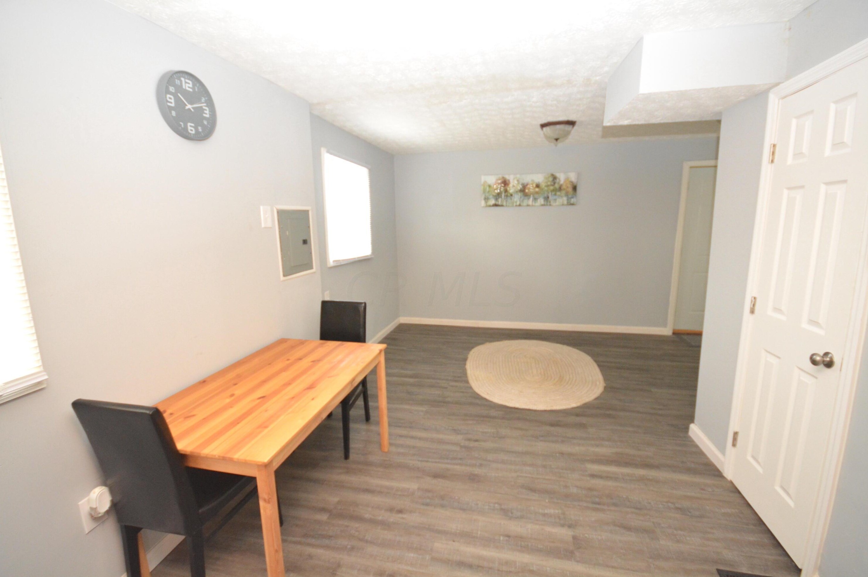 147 Nashoba Ave, Columbus OH 43223-1215 exterior