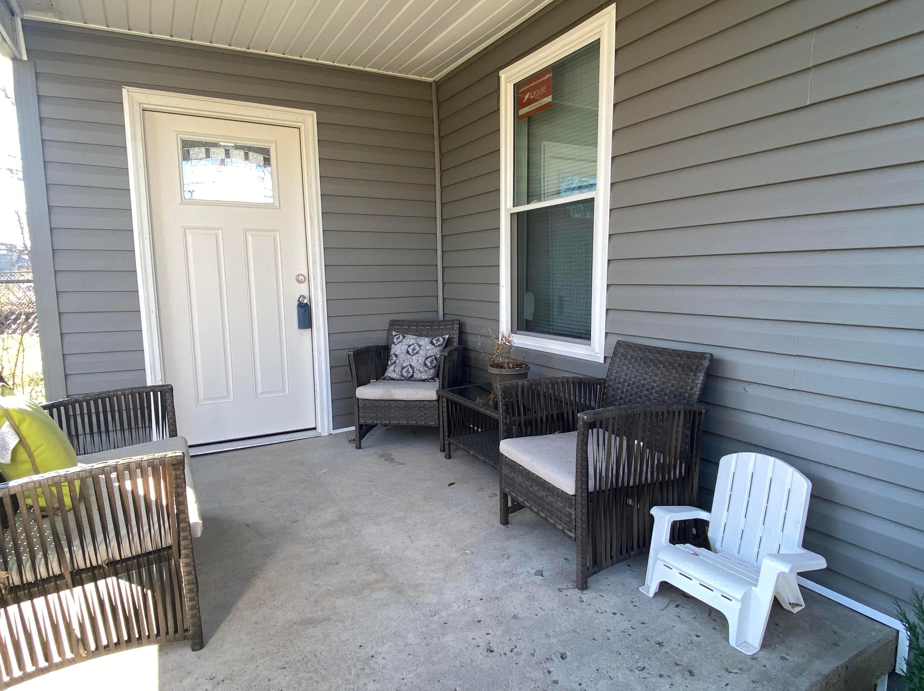 147 Nashoba Ave, Columbus OH 43223-1215 exterior