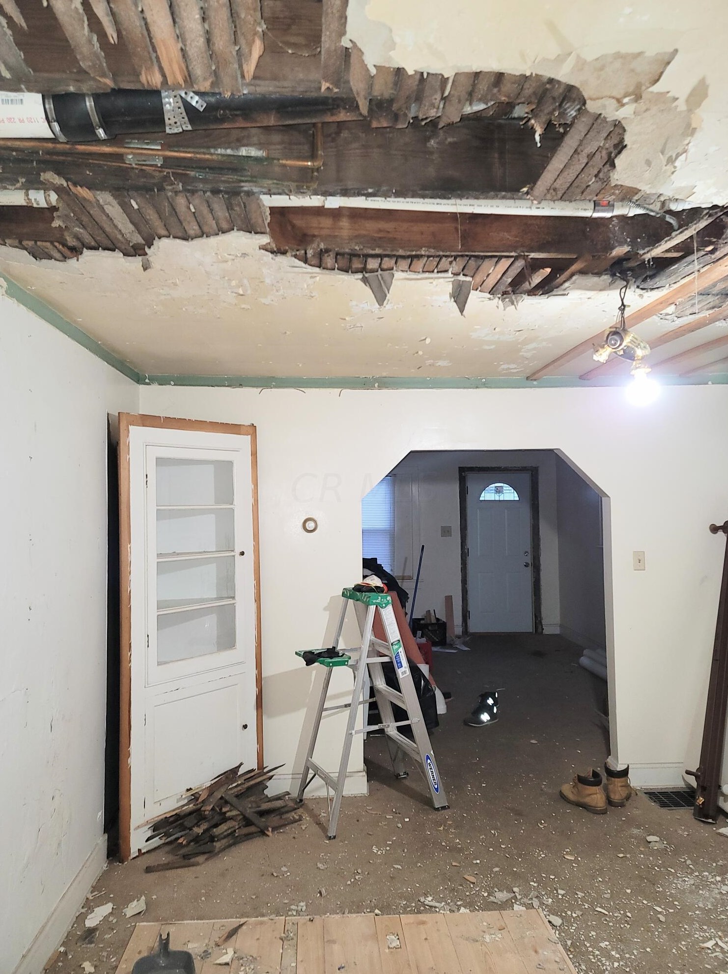 693 Dawson Ave, Columbus OH  43219-2760 exterior