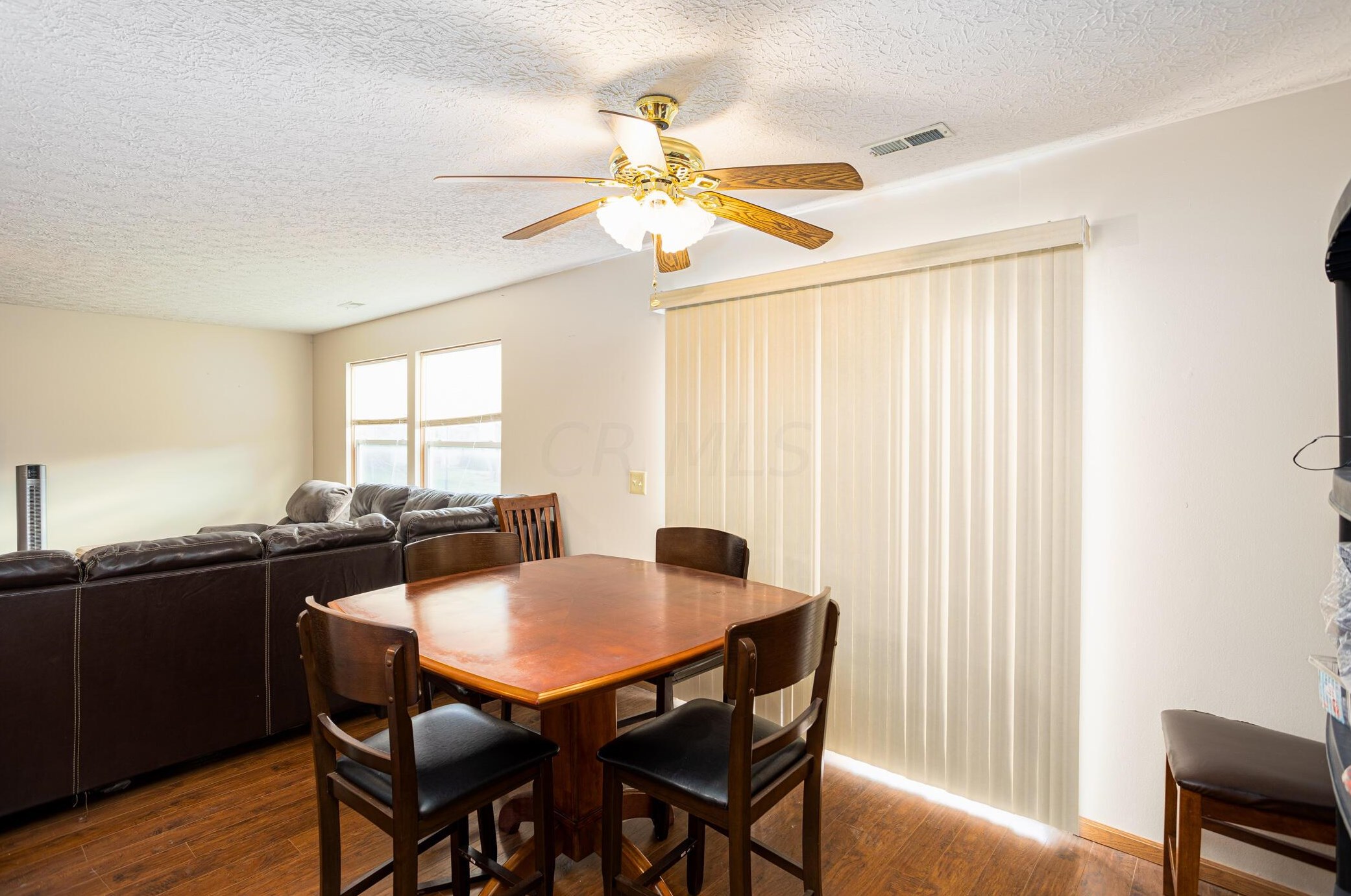 3431 Omega Dr, Columbus OH 43231-8815 exterior