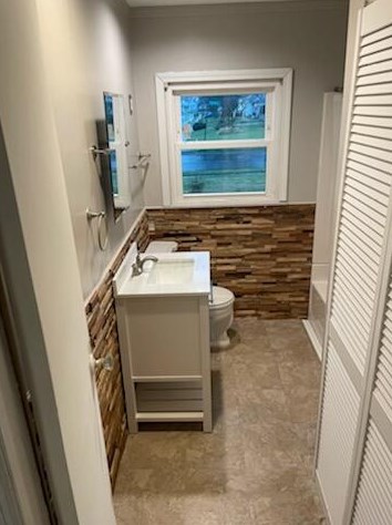 1467 Coronet Dr, Columbus OH 43224-2828 exterior