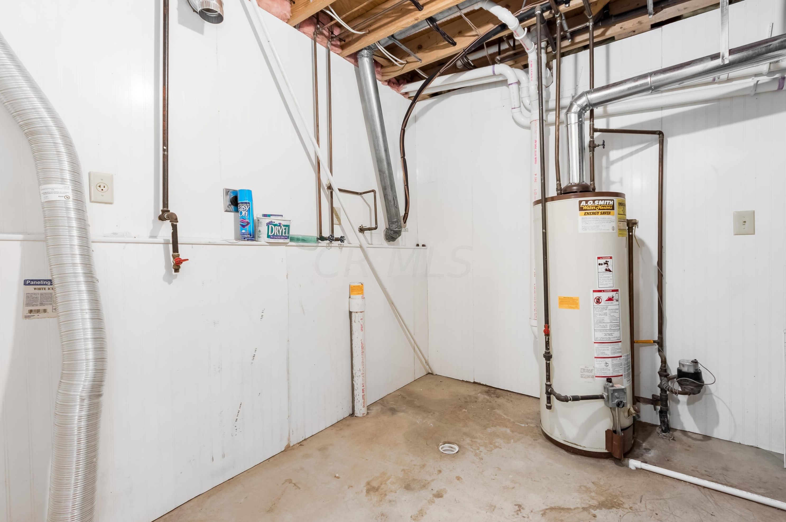 1308 Pinnacle Dr, Columbus OH 43204-1776 exterior