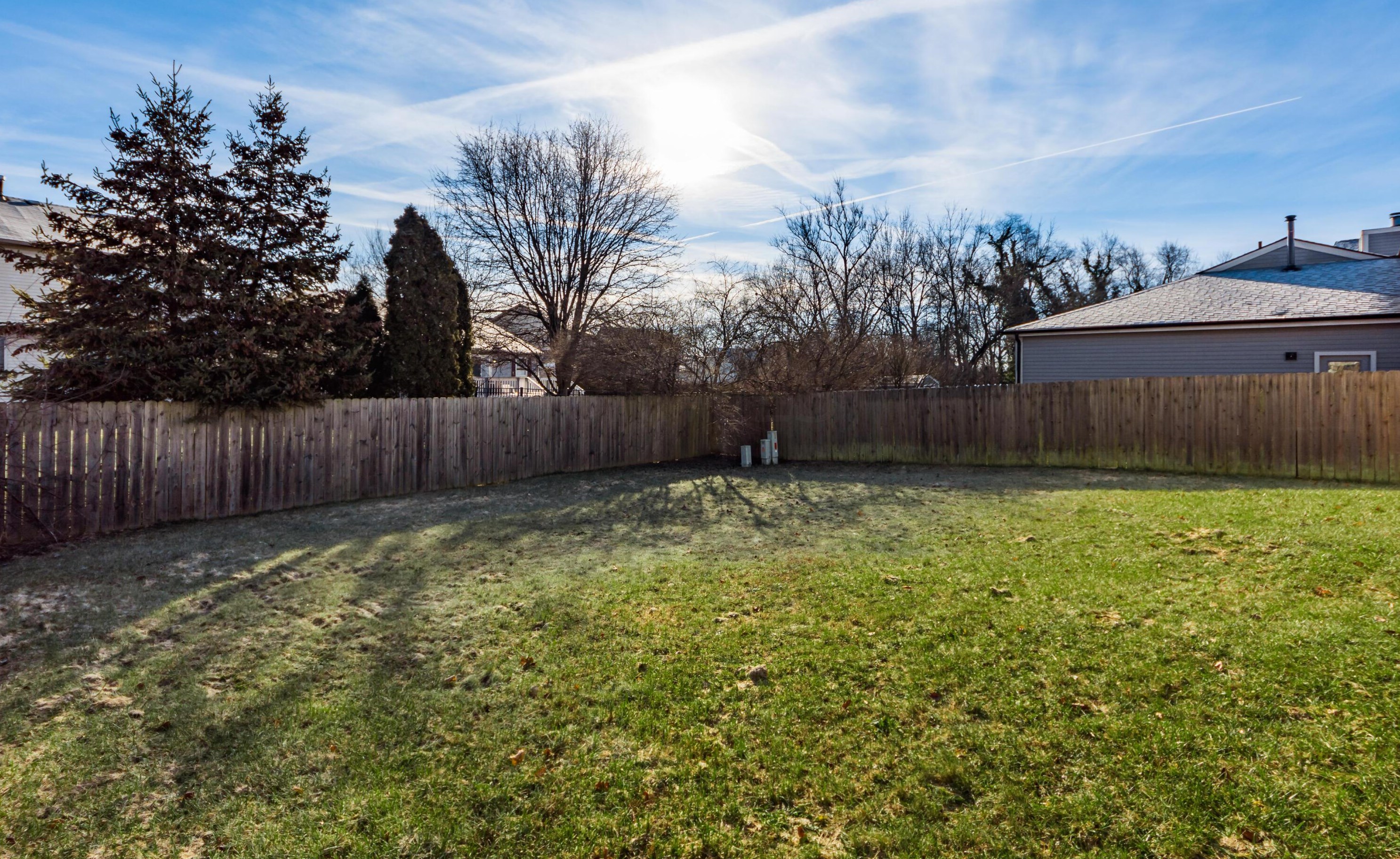 1308 Pinnacle Dr, Columbus OH 43204-1776 exterior