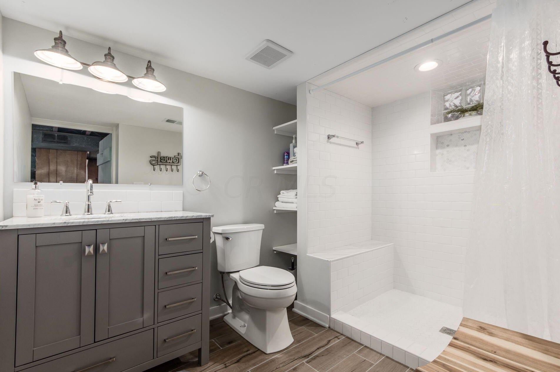 1740 Essex Rd, Columbus OH 43221-3845 exterior