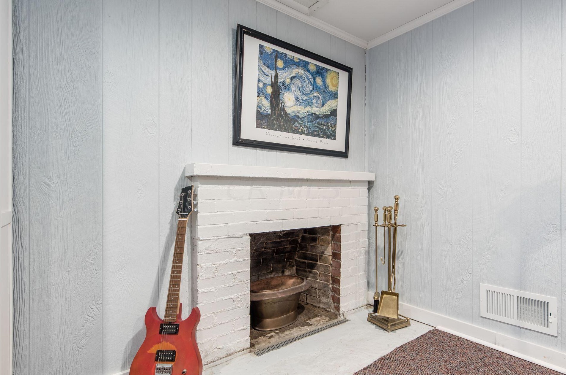 1740 Essex Rd, Columbus OH 43221-3845 exterior