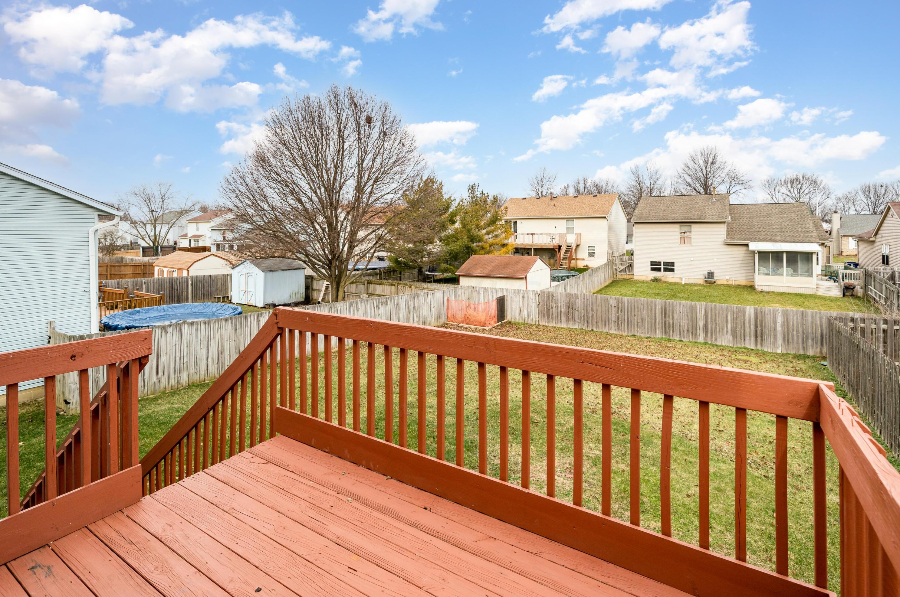 1124 Rendezvous Ln, Columbus OH 43207-7208 exterior