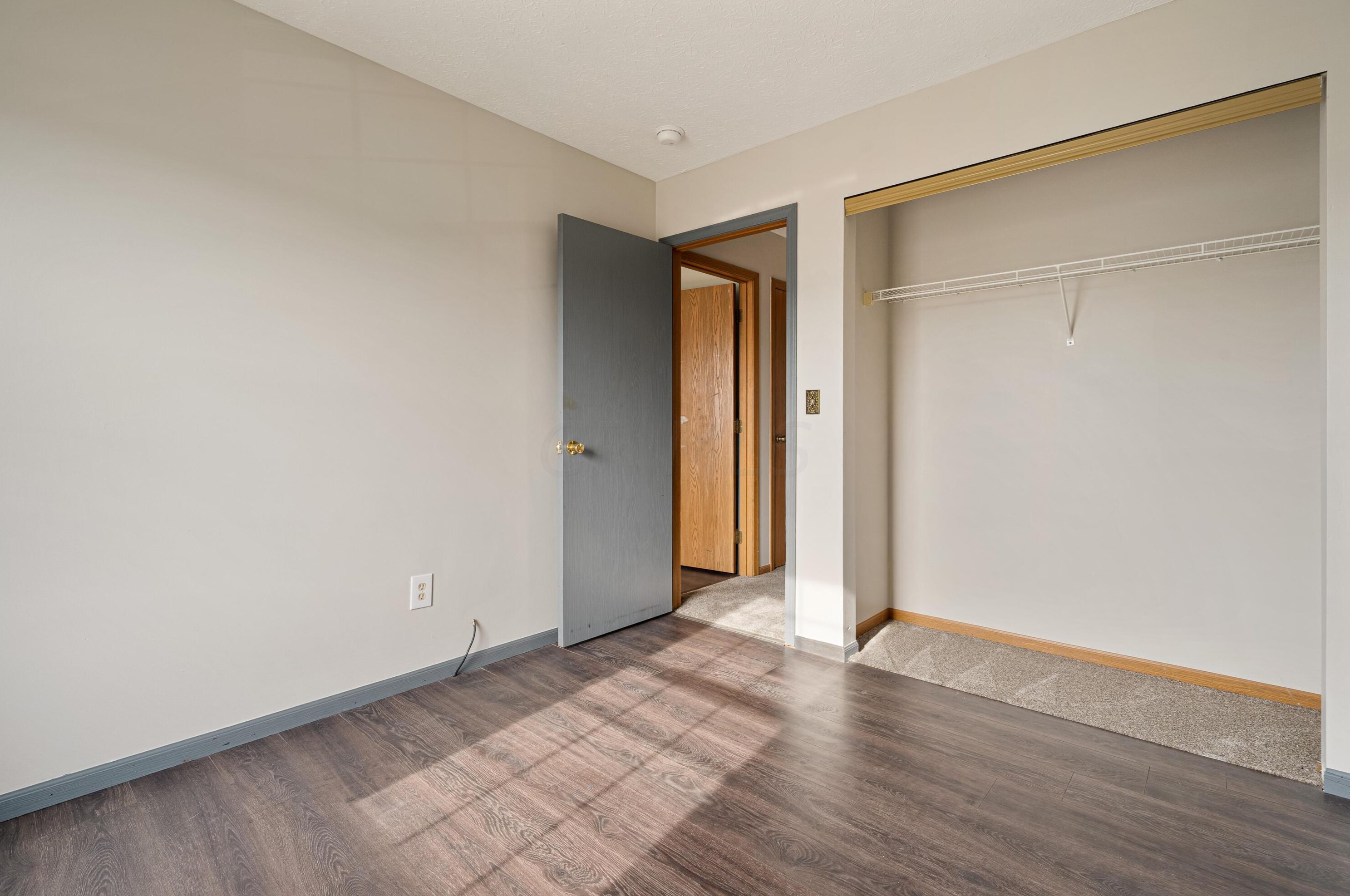 1124 Rendezvous Ln, Columbus OH 43207-7208 exterior