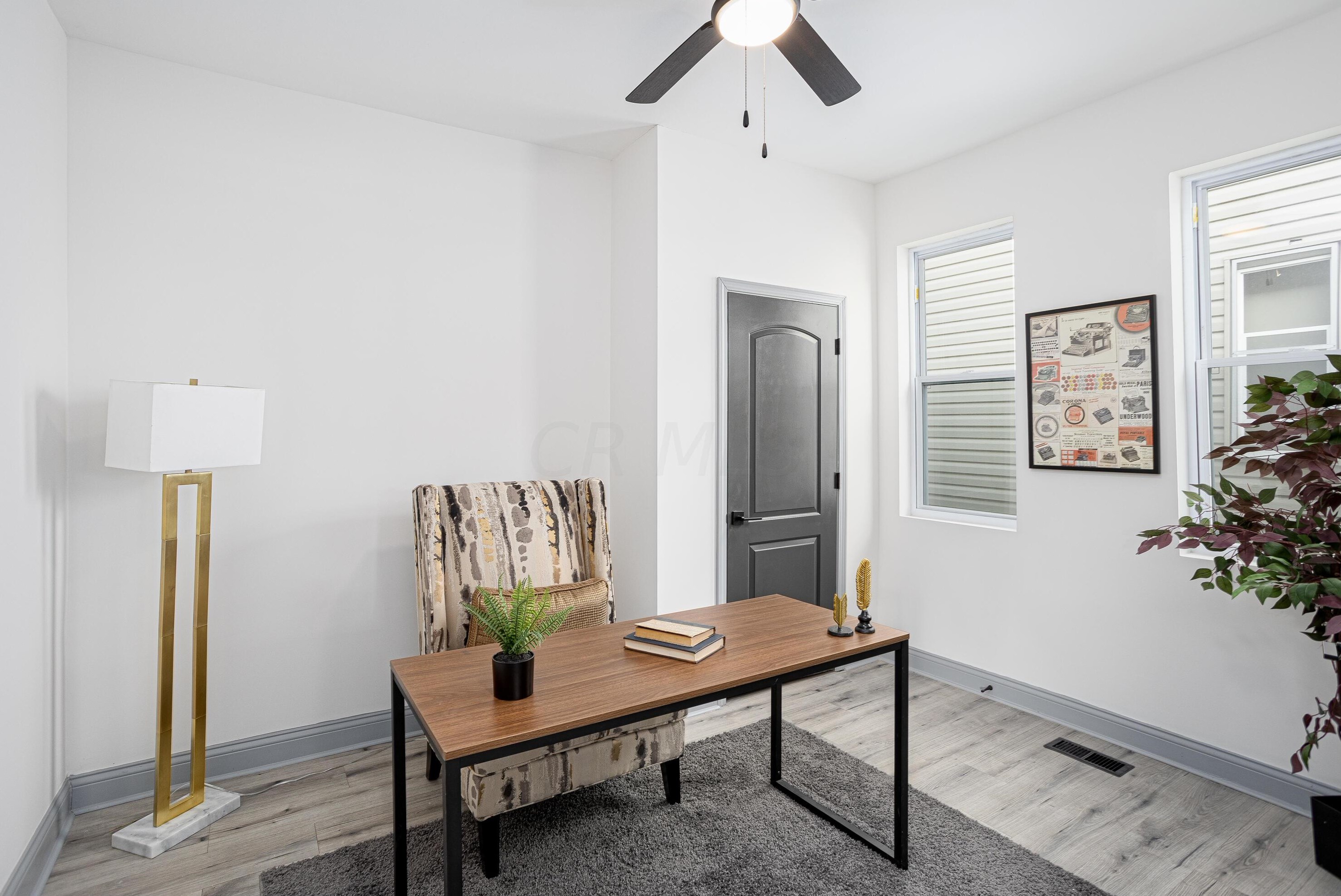 609 Gilbert St, Columbus OH  43205-2616 exterior