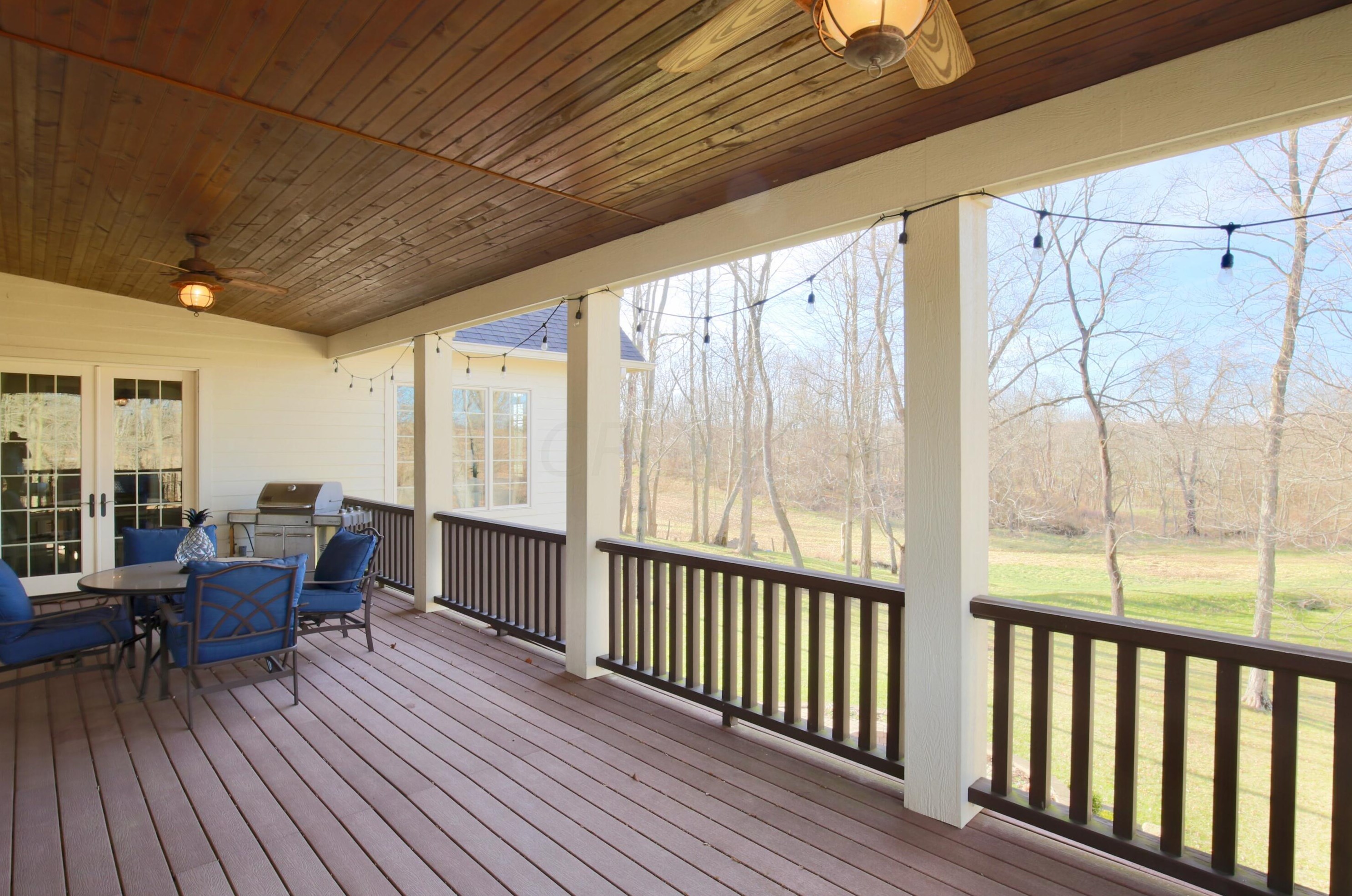 1503 Mdw Dr, Lancaster OH 43130-8280 exterior