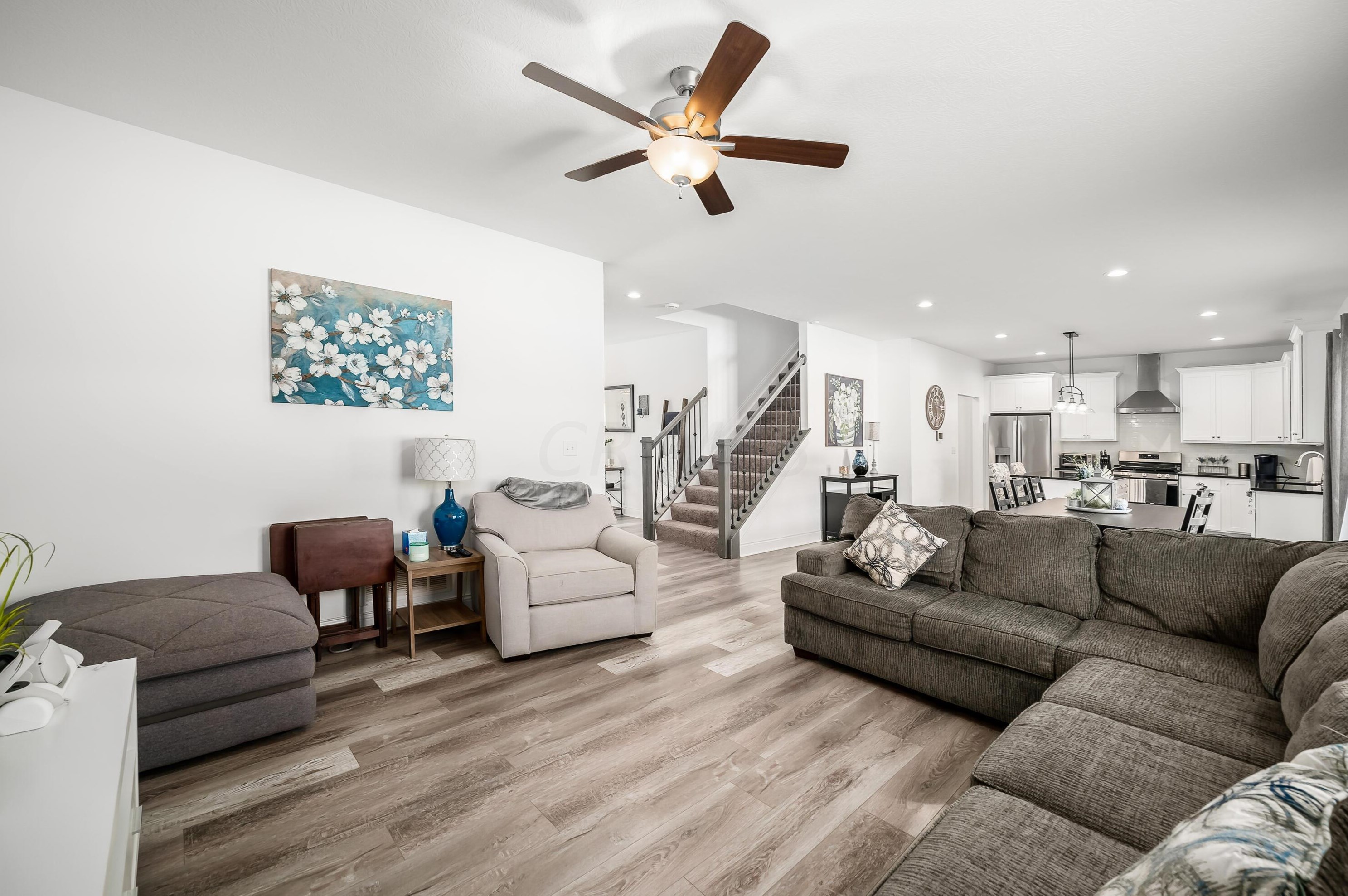 3766 Earl Ave, Columbus OH 43219-3620 exterior