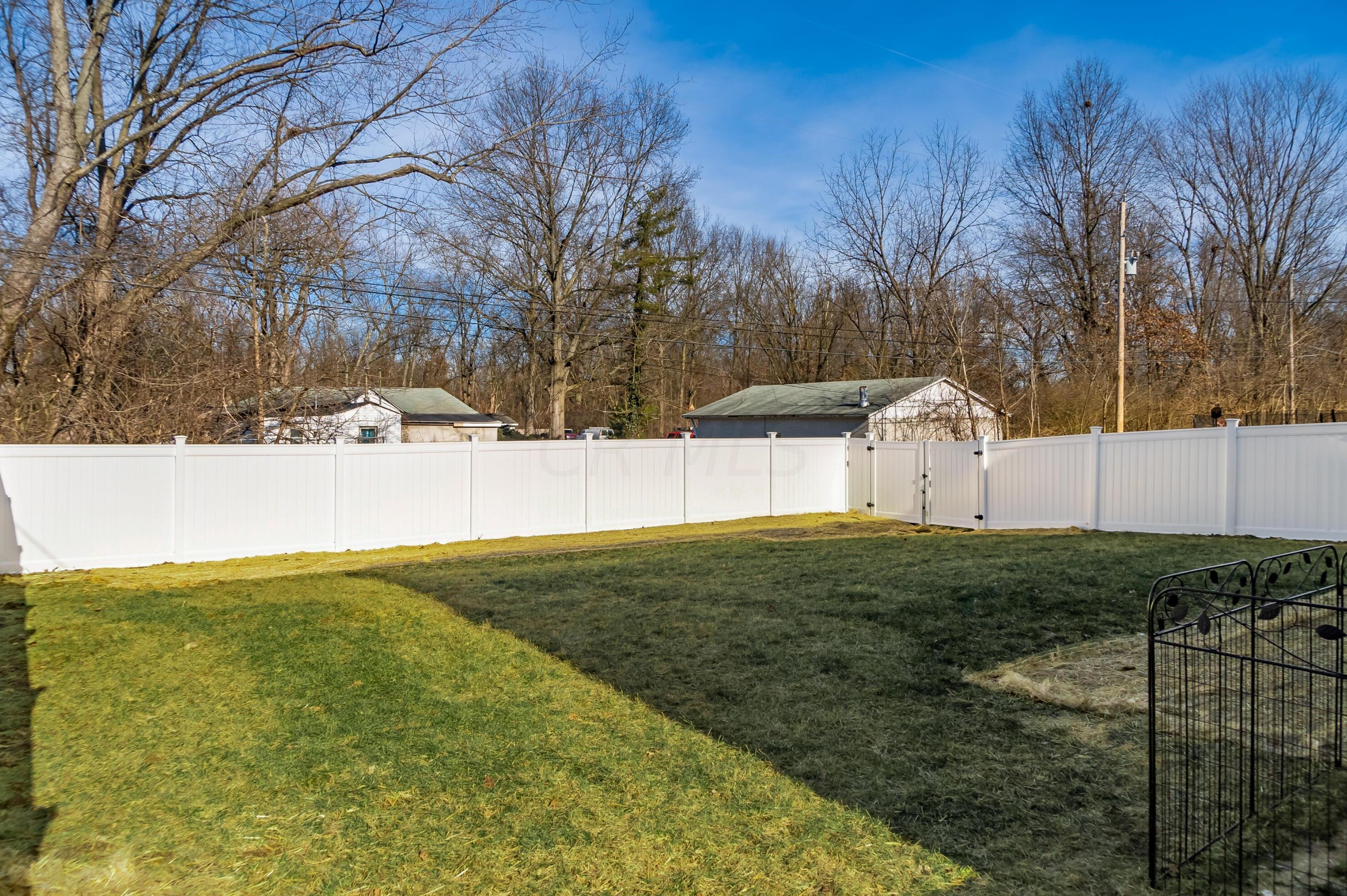 3766 Earl Ave, Columbus OH 43219-3620 exterior