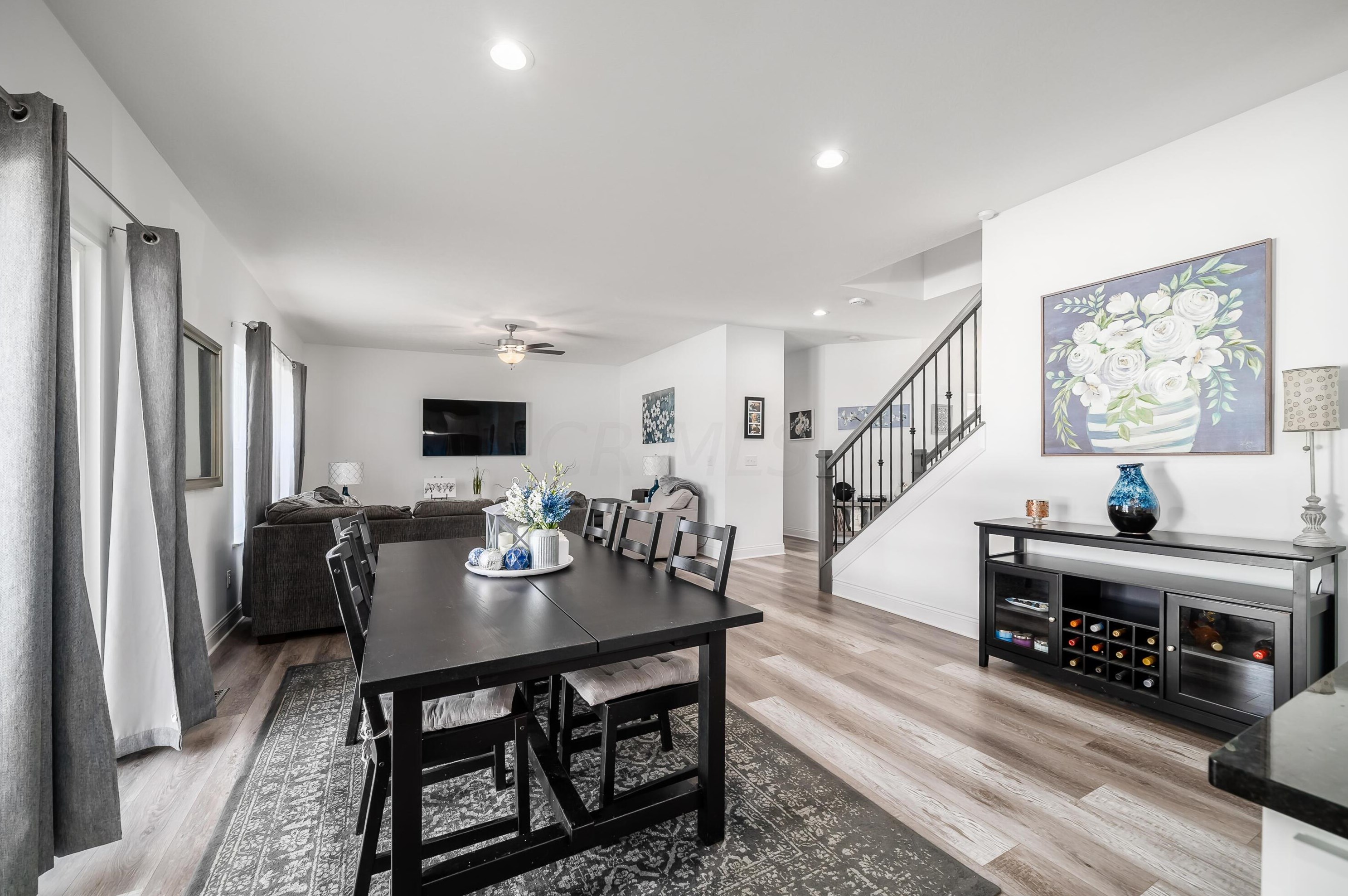 3766 Earl Ave, Columbus OH 43219-3620 exterior