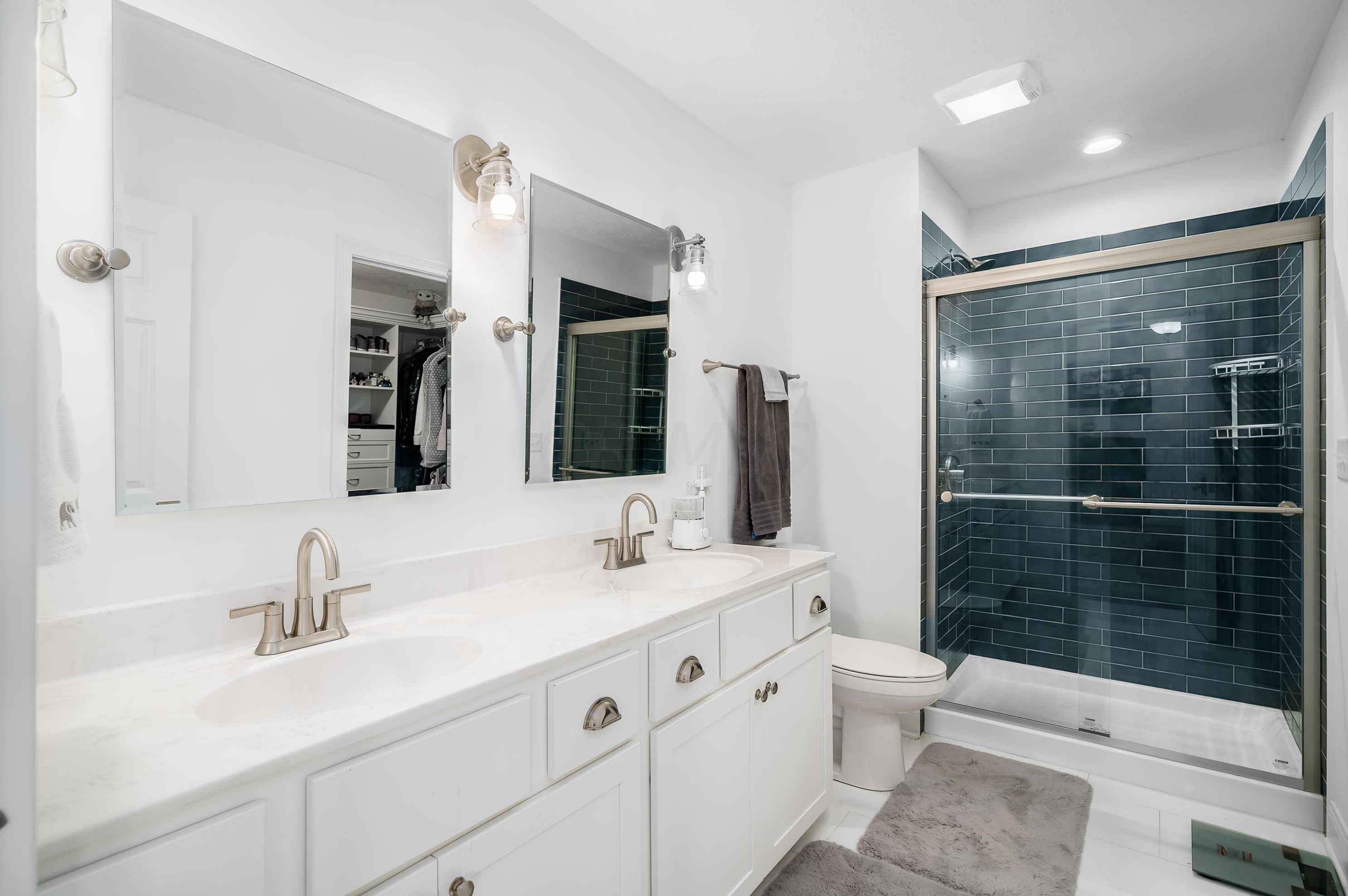 3766 Earl Ave, Columbus OH 43219-3620 exterior