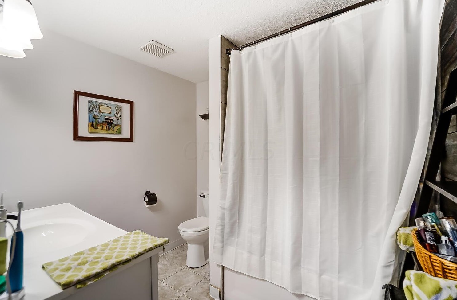 4863 Northtowne Blvd, Columbus OH 43229-5342 exterior