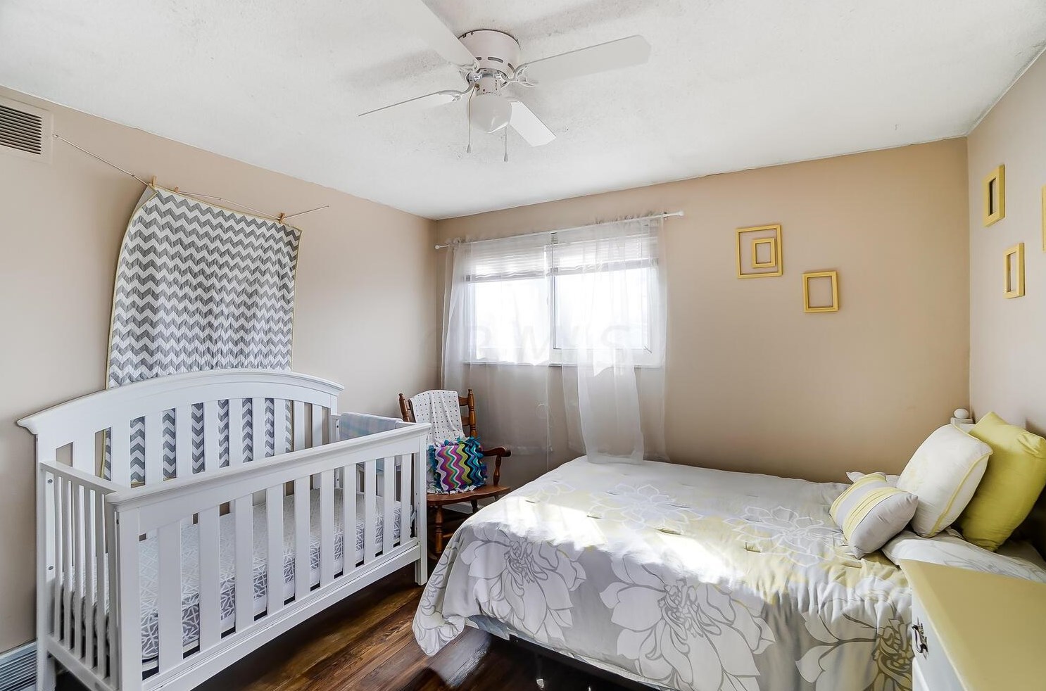 4863 Northtowne Blvd, Columbus OH 43229-5342 exterior