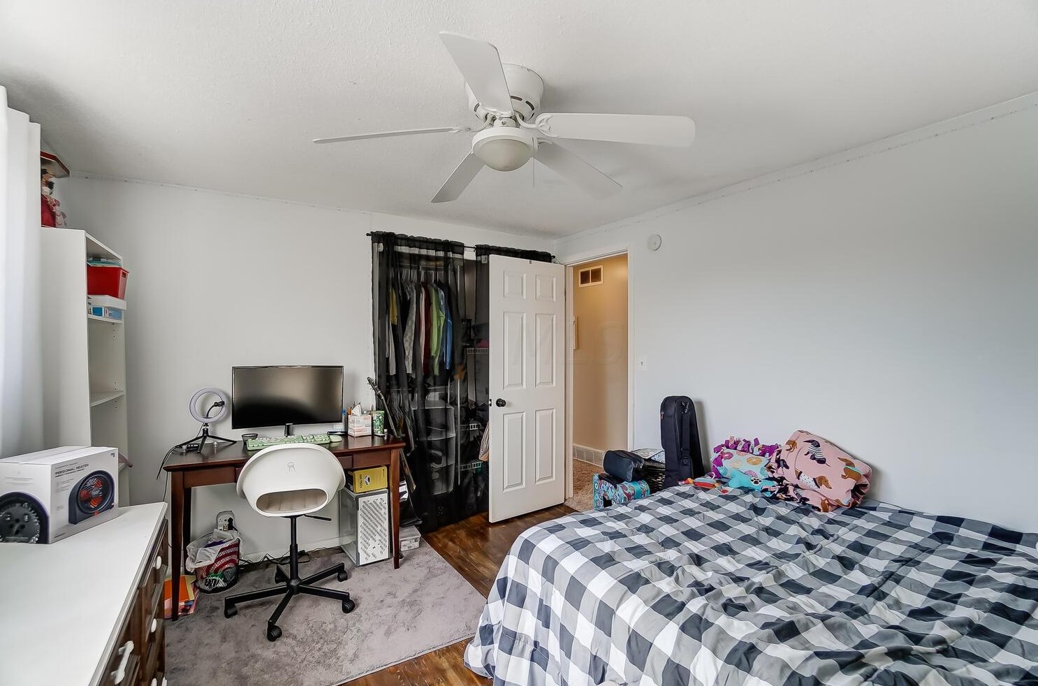 4863 Northtowne Blvd, Columbus OH 43229-5342 exterior