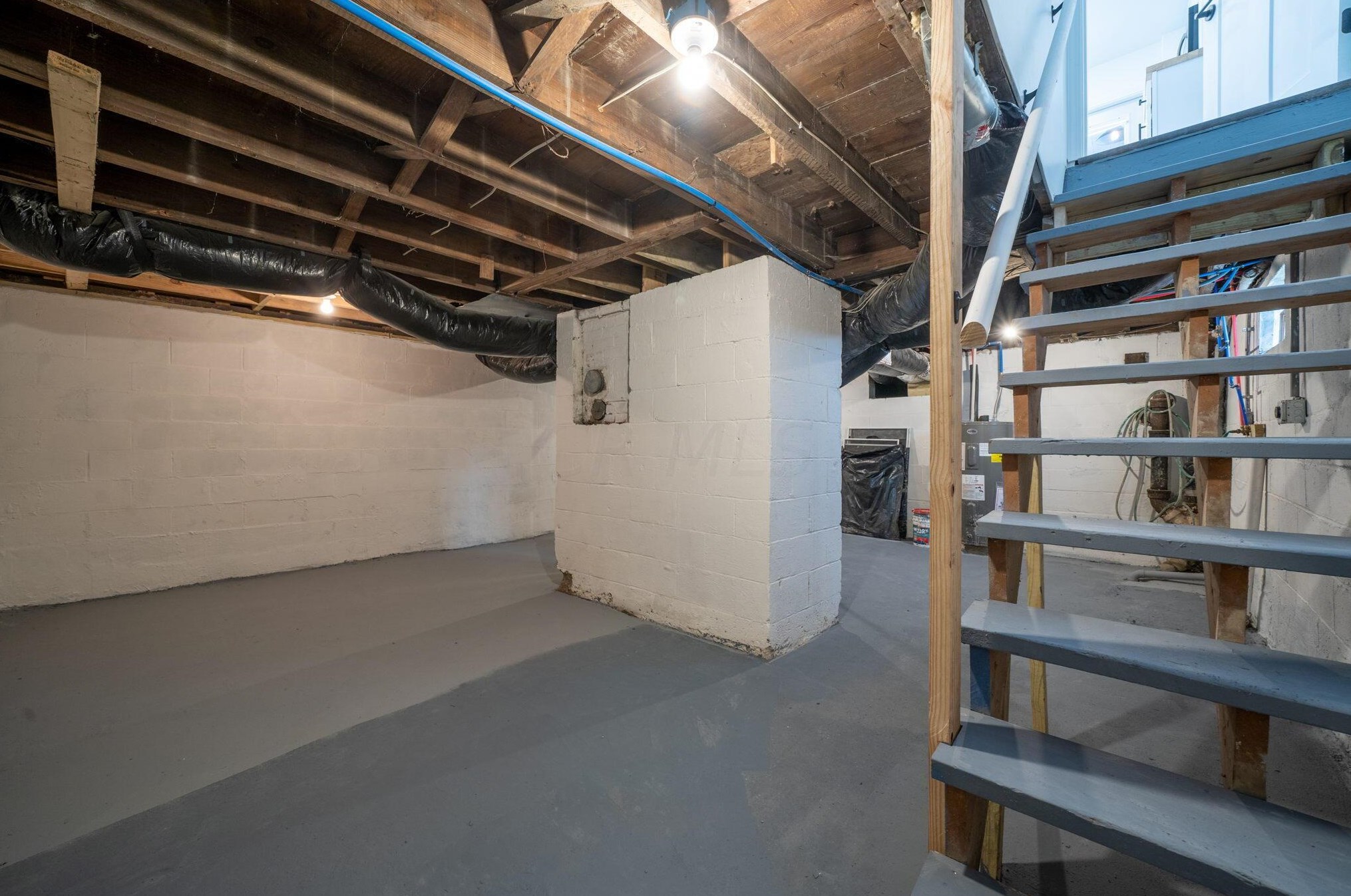 1521 Maynard Ave, Columbus OH 43202-2941 exterior