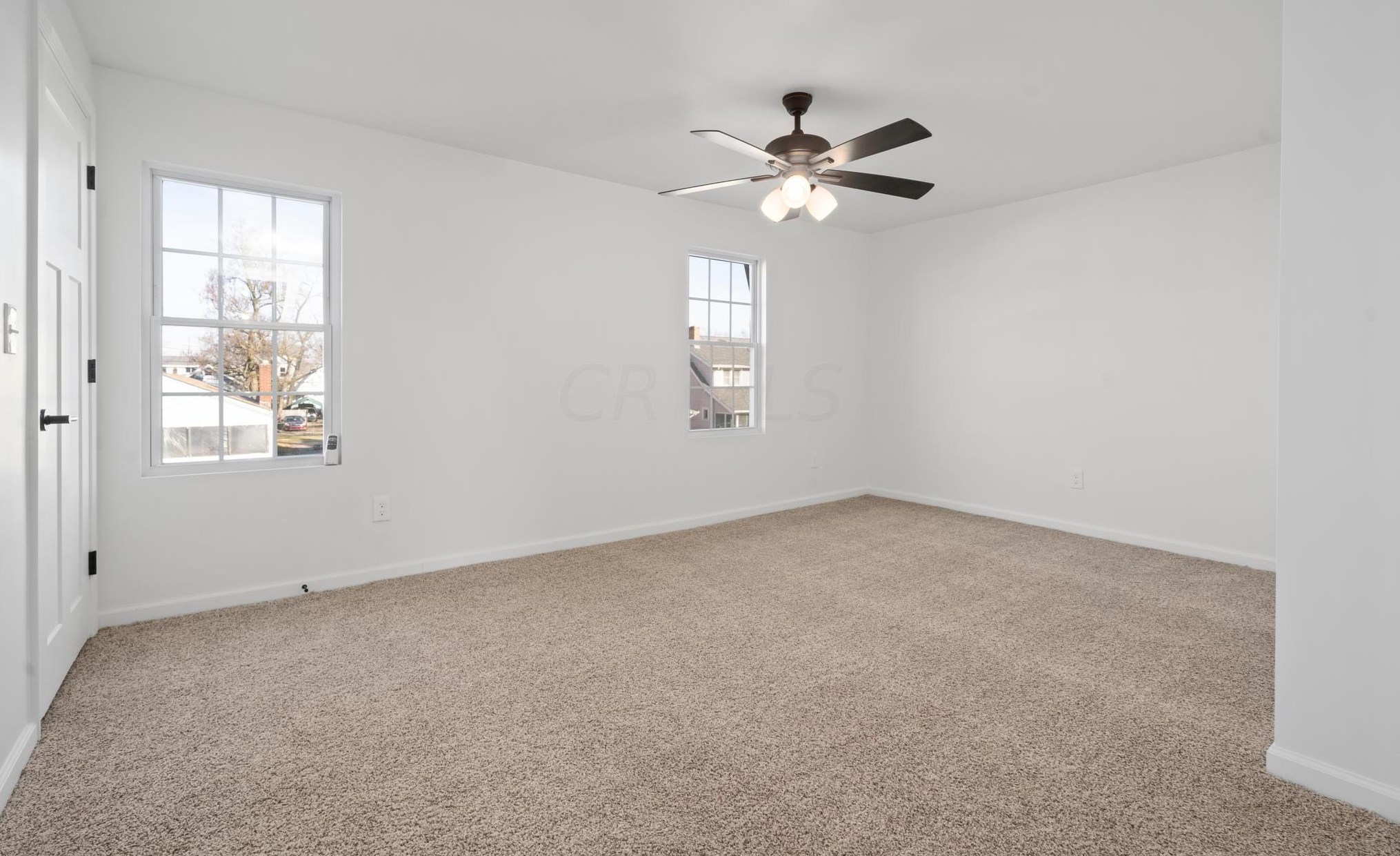 1521 Maynard Ave, Columbus OH 43202-2941 exterior