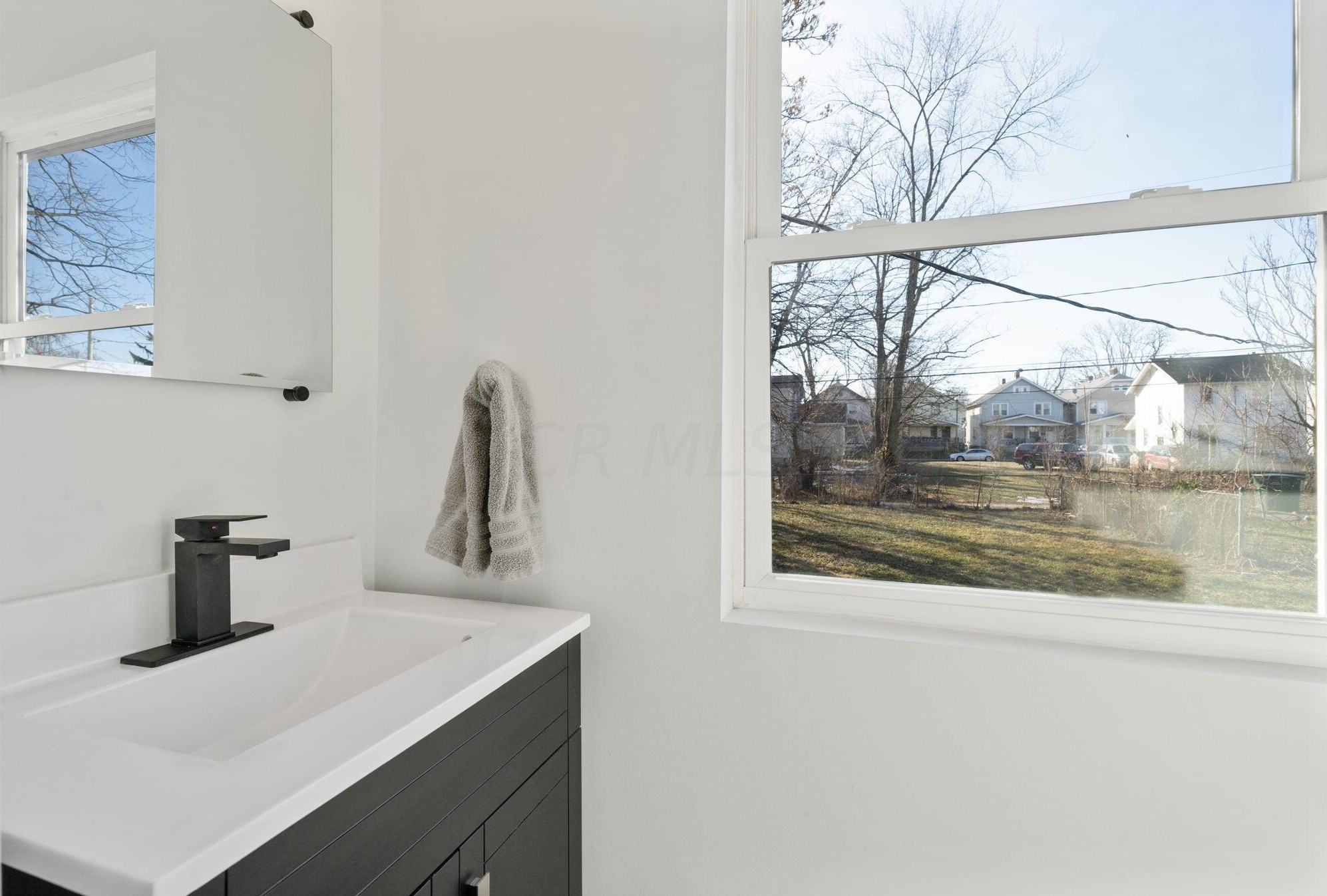 1521 Maynard Ave, Columbus OH 43202-2941 exterior