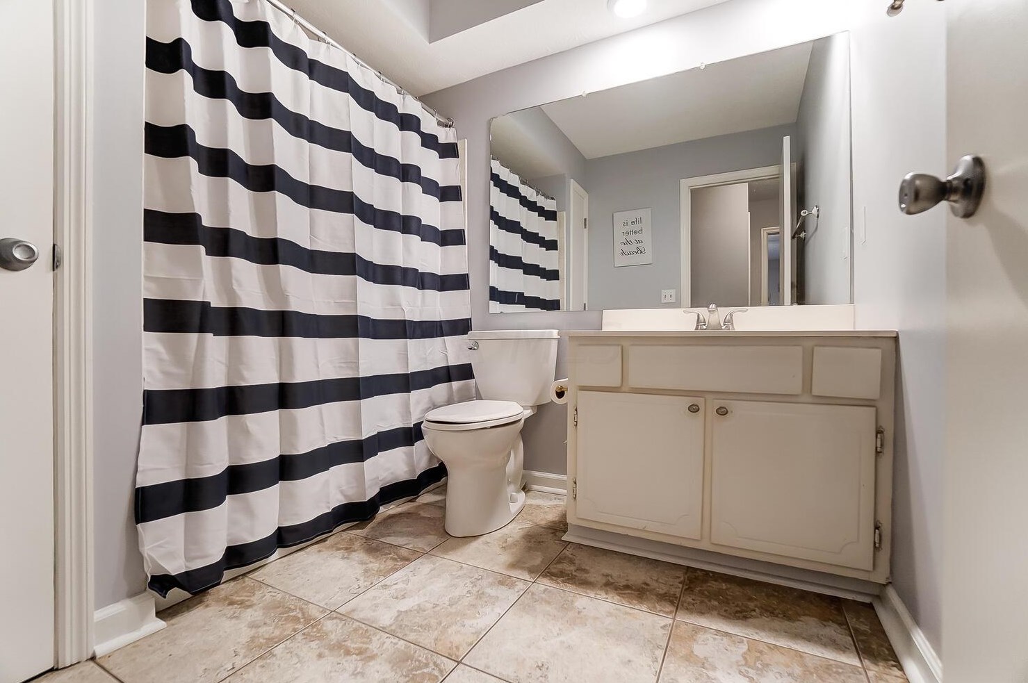 1787 Hillandale Ave, Columbus OH 43229-1442 exterior