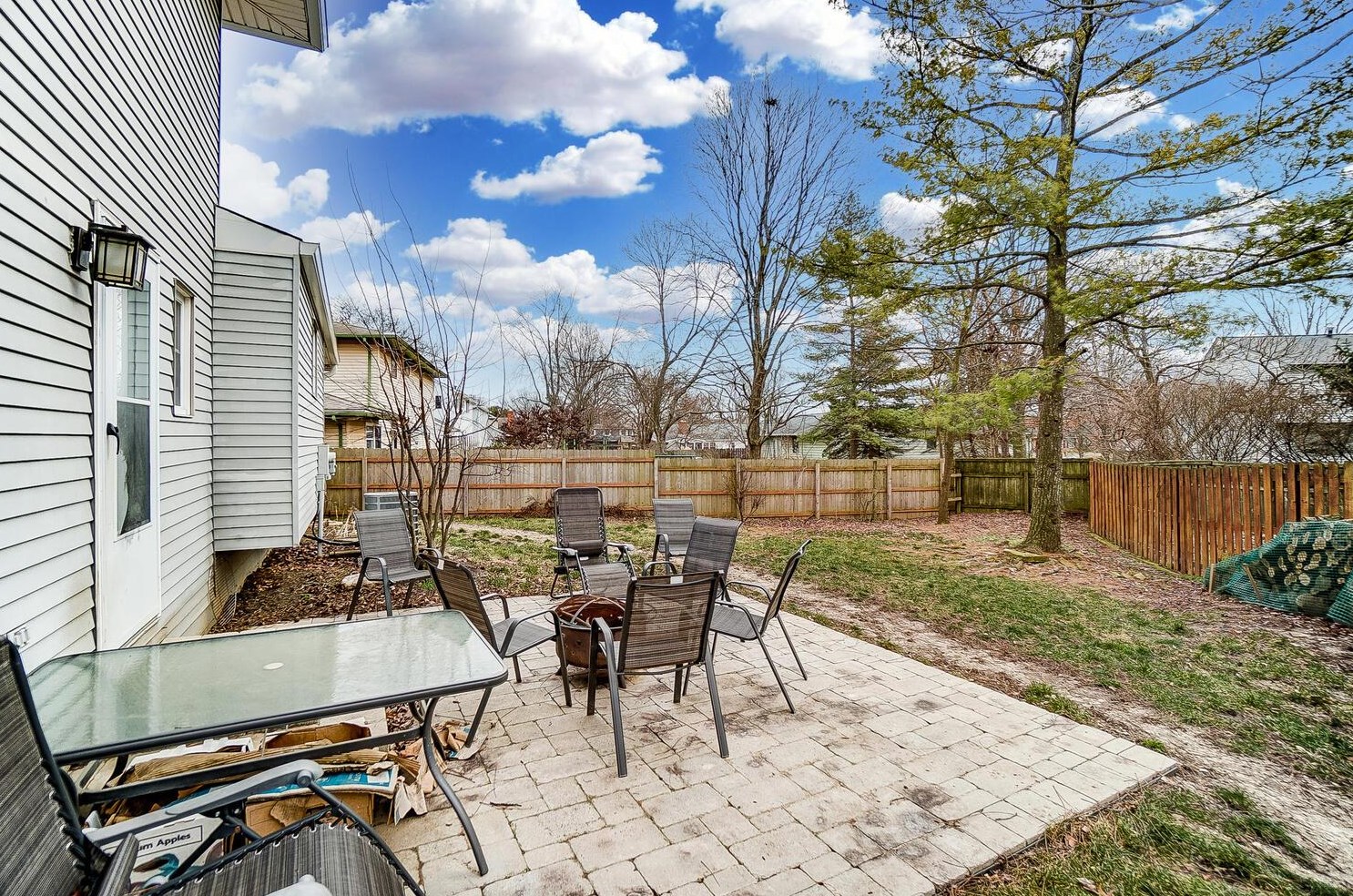 1787 Hillandale Ave, Columbus OH 43229-1442 exterior