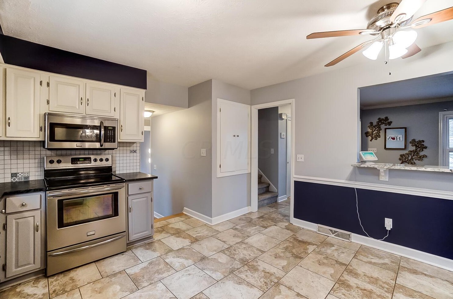 1787 Hillandale Ave, Columbus OH 43229-1442 exterior