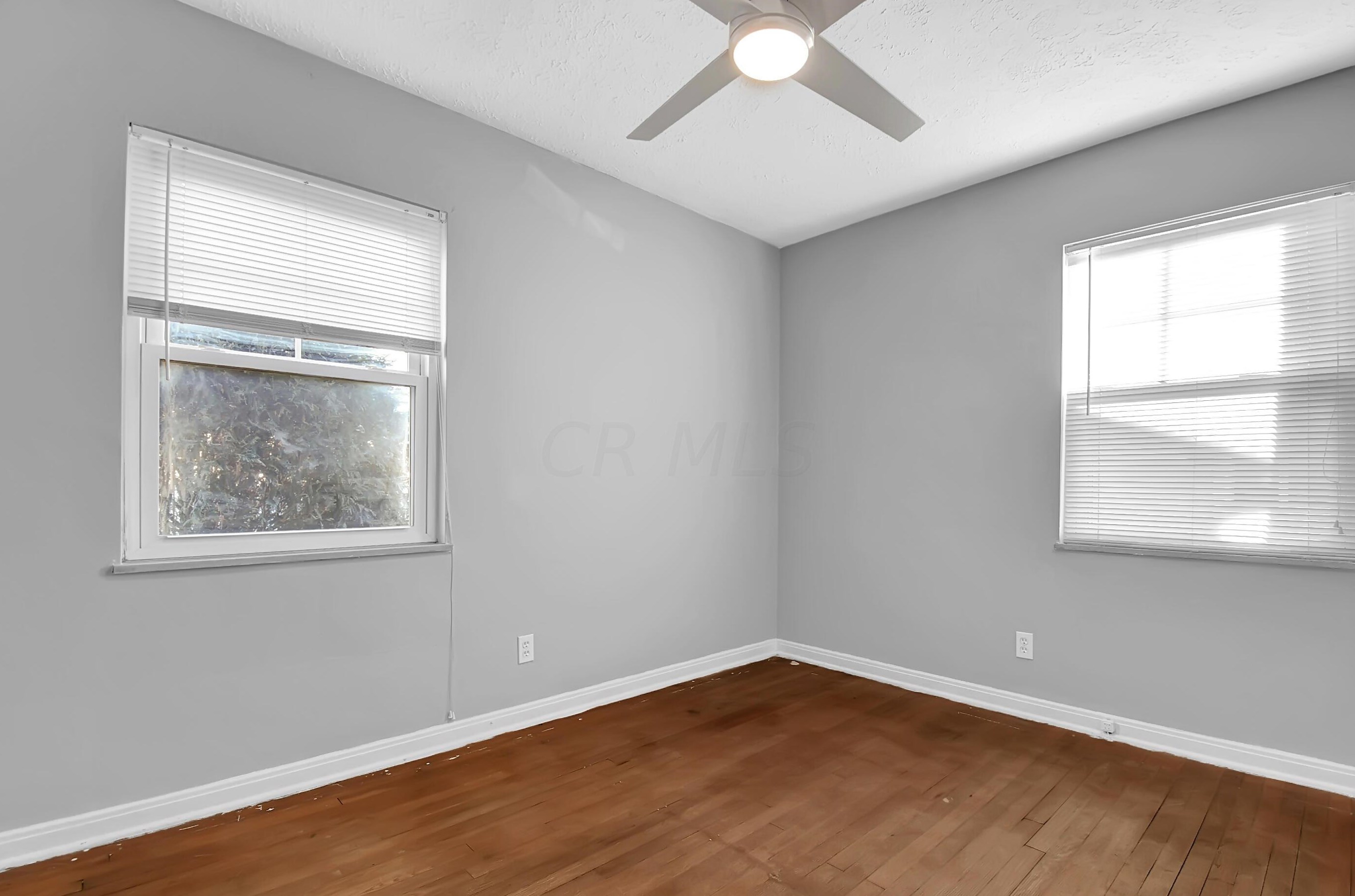 502 Derrer Rd, Columbus OH 43204-1145 exterior