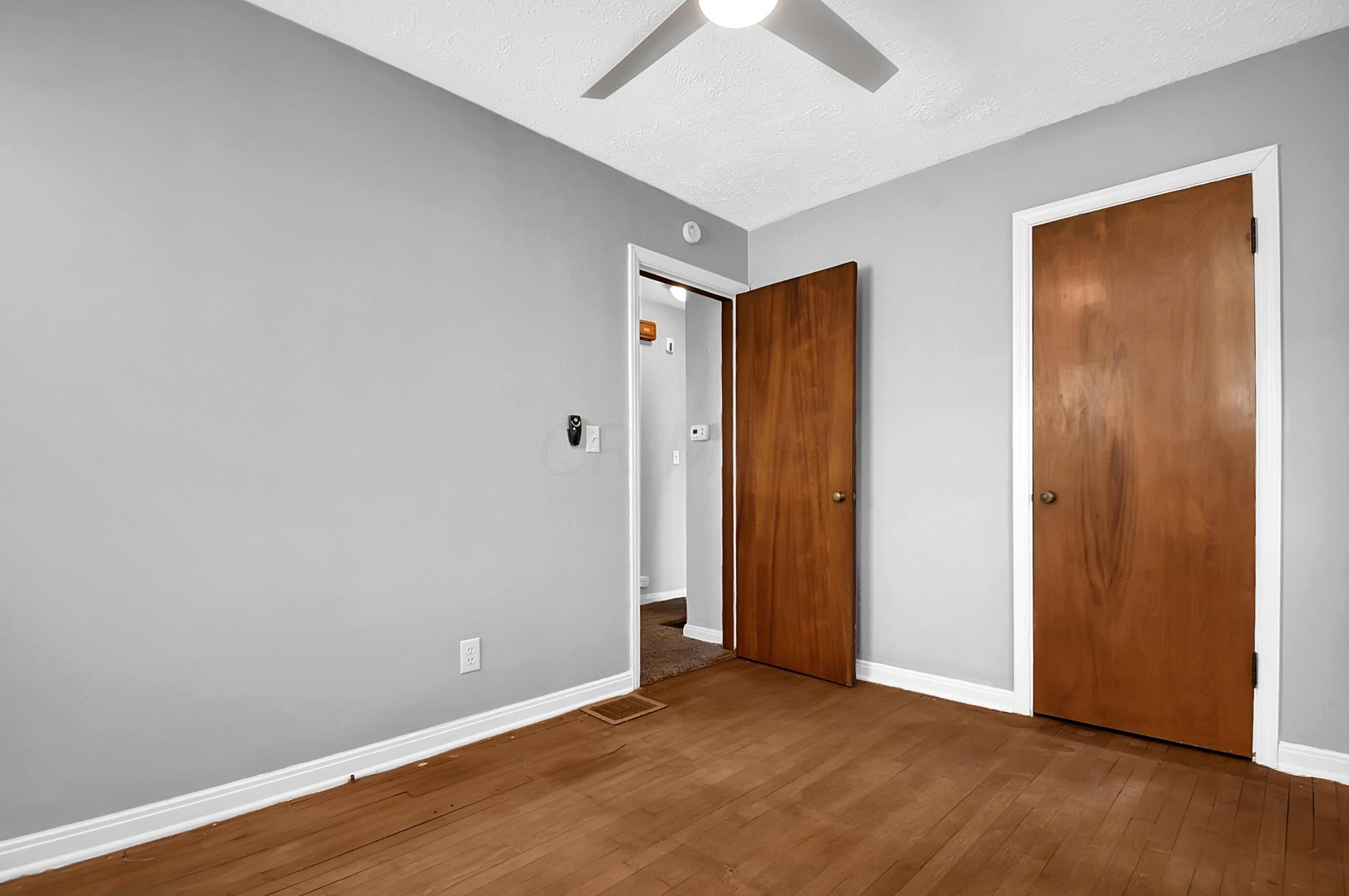 502 Derrer Rd, Columbus OH 43204-1145 exterior