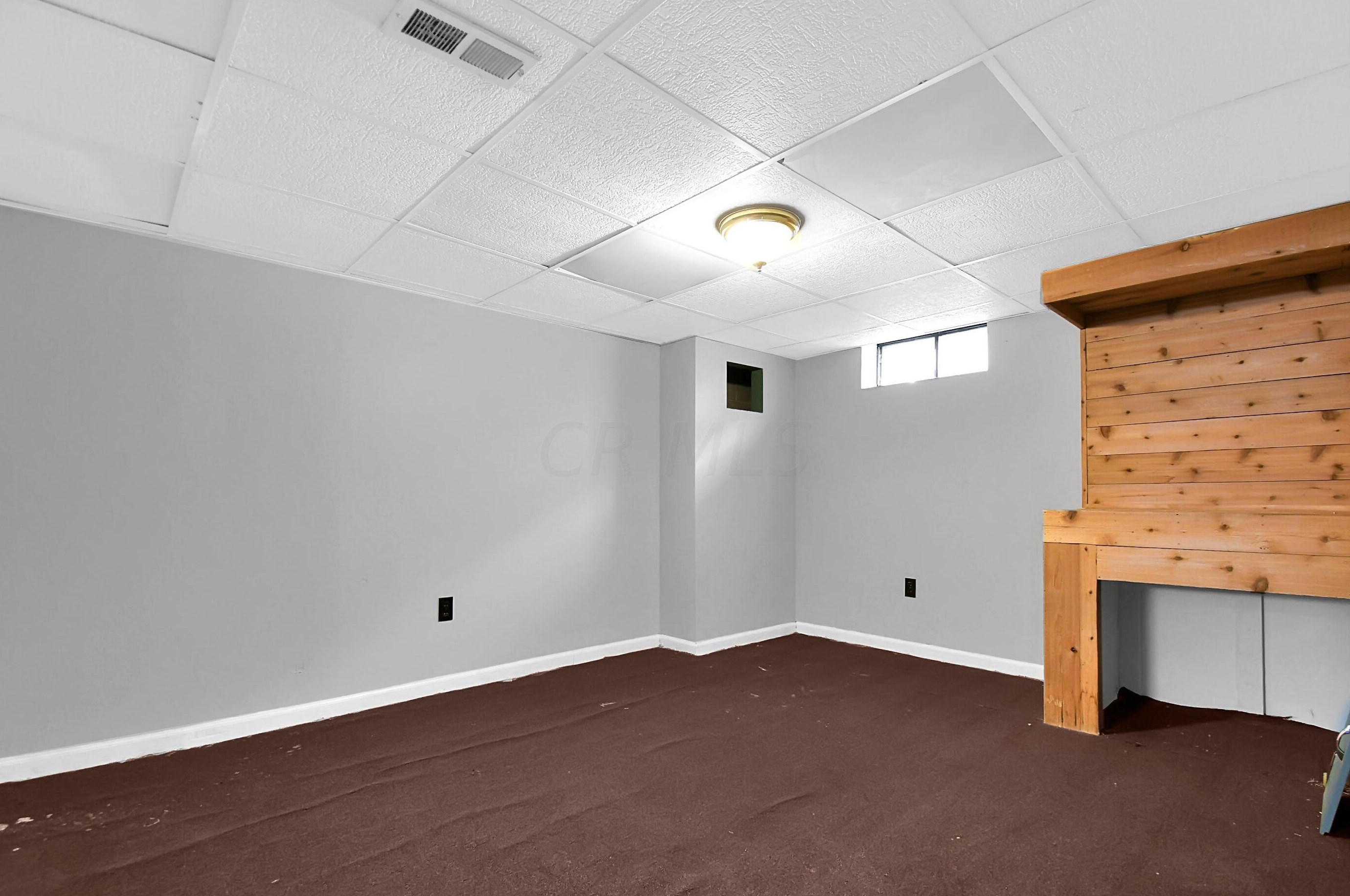 502 Derrer Rd, Columbus OH 43204-1145 exterior