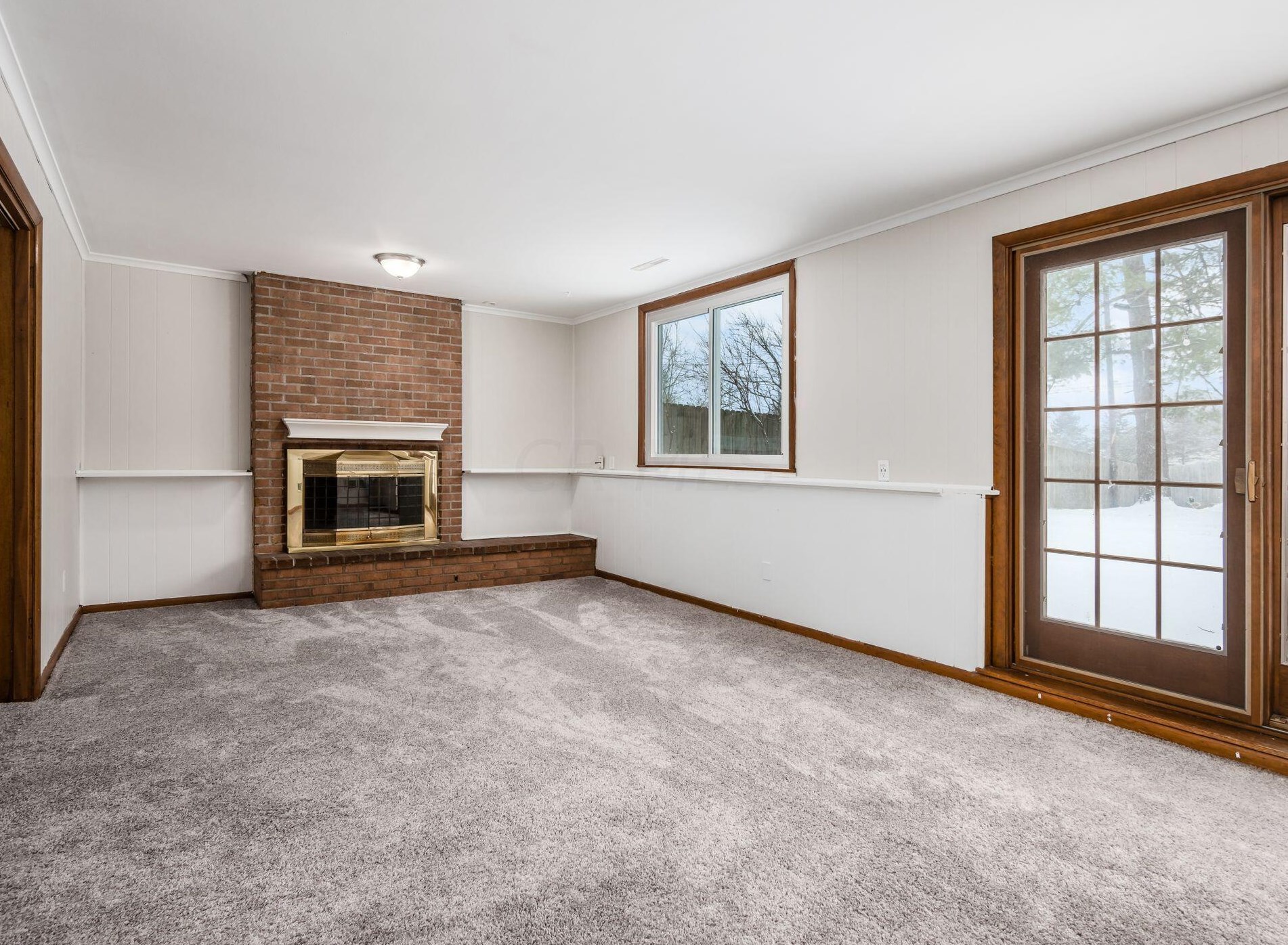 953 Larkstone, Columbus OH 43235-3422 exterior