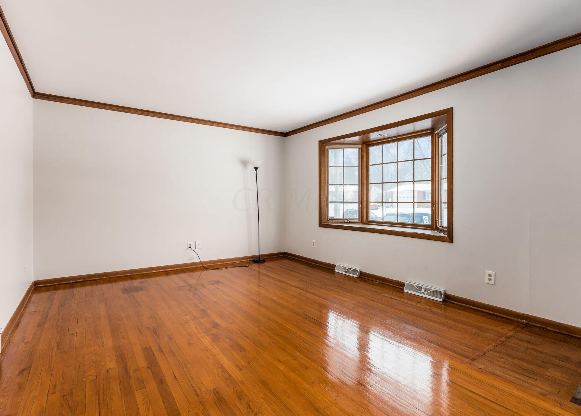 953 Larkstone, Columbus OH 43235-3422 exterior