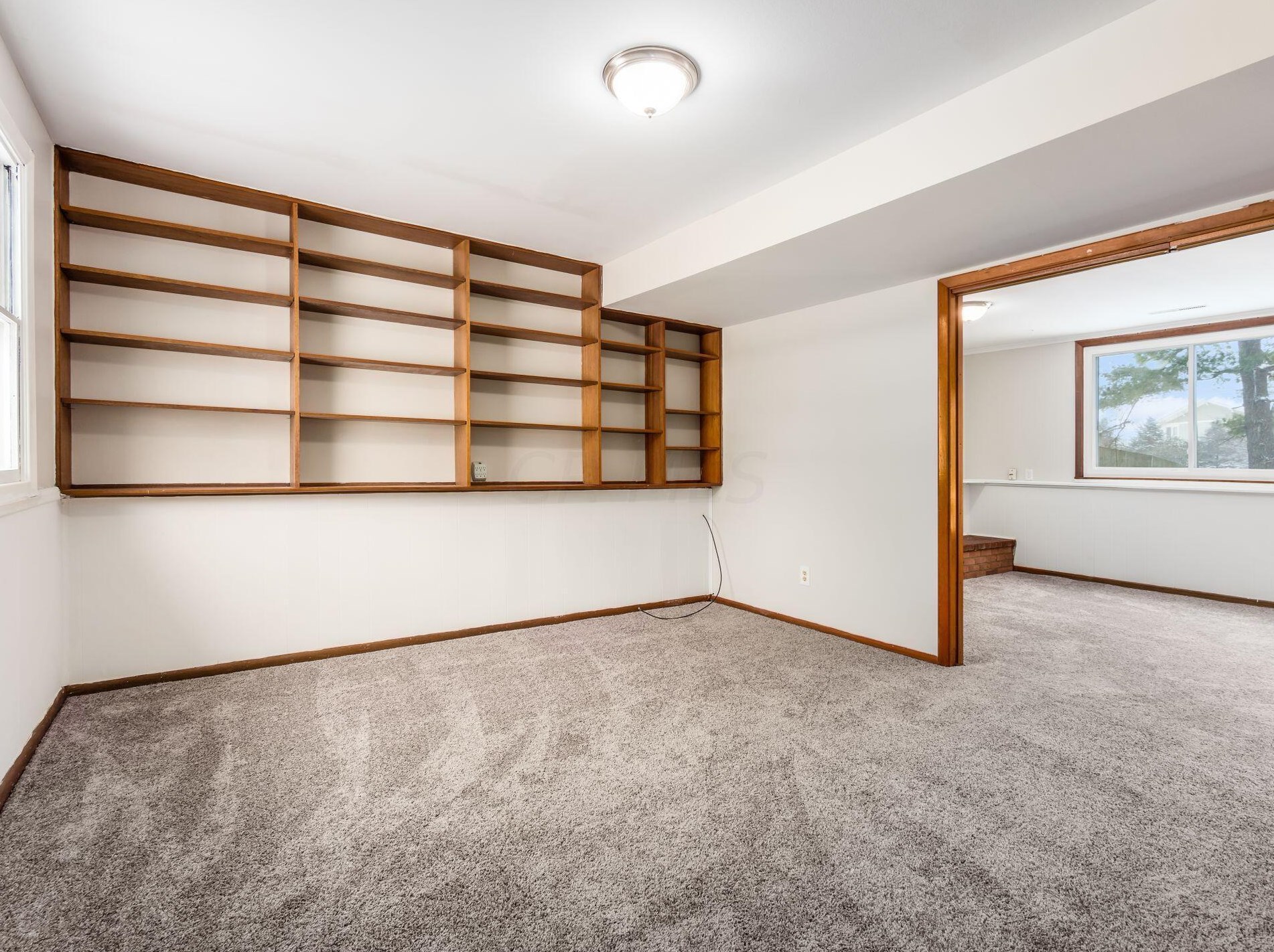 953 Larkstone, Columbus OH 43235-3422 exterior