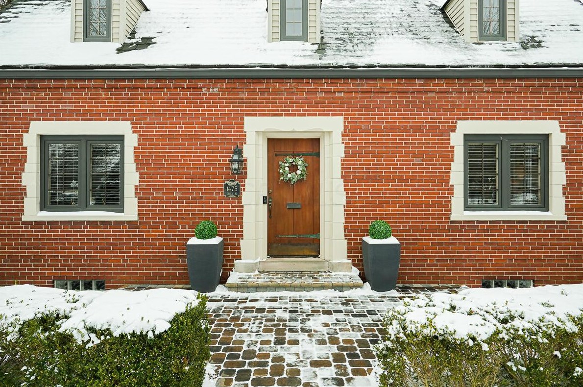 1475 Essex Rd, Columbus OH 43221-3841 exterior