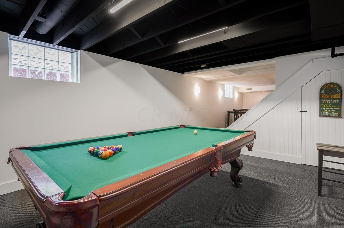 1475 Essex Rd, Columbus OH 43221-3841 exterior