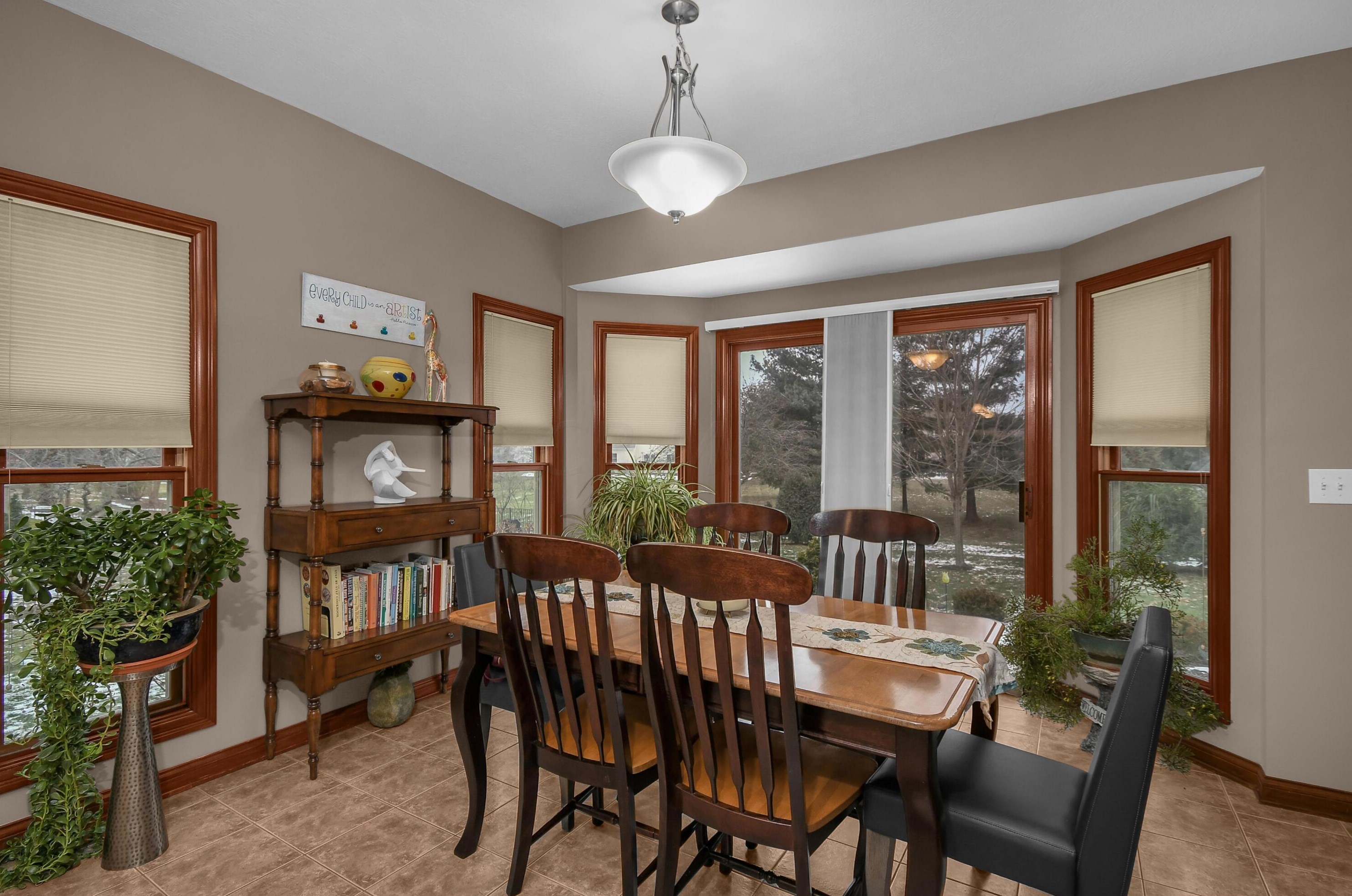 107 Autumn Rush Ct, Columbus OH 43230-8106 exterior