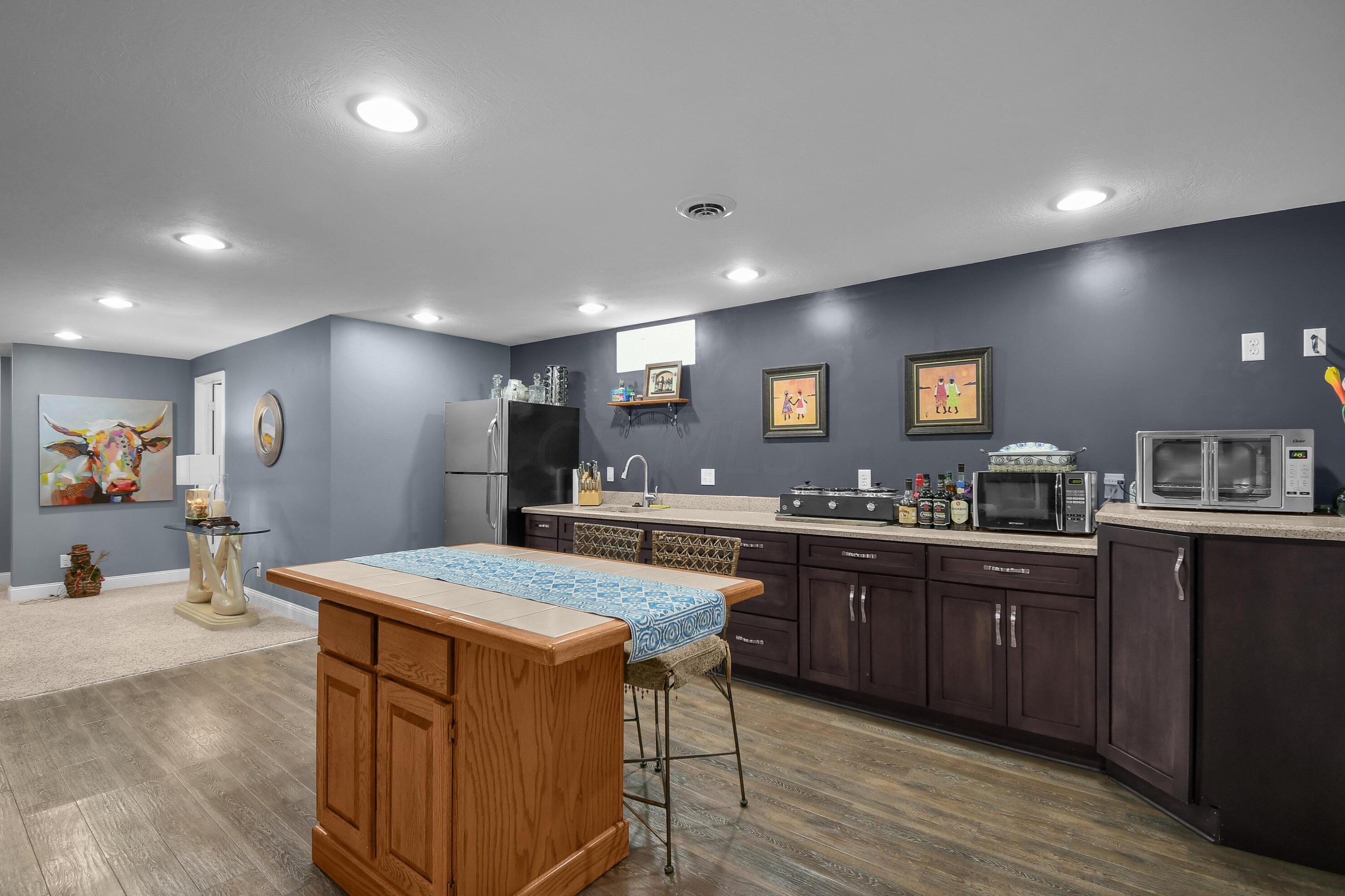 107 Autumn Rush Ct, Columbus OH 43230-8106 exterior