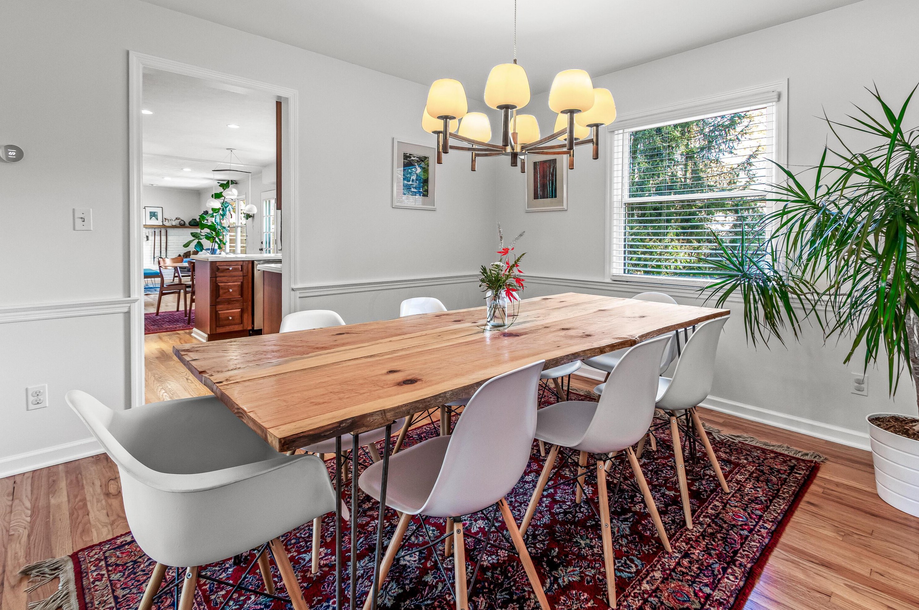 8320 Fairway Dr, Columbus OH 43235-1154 exterior