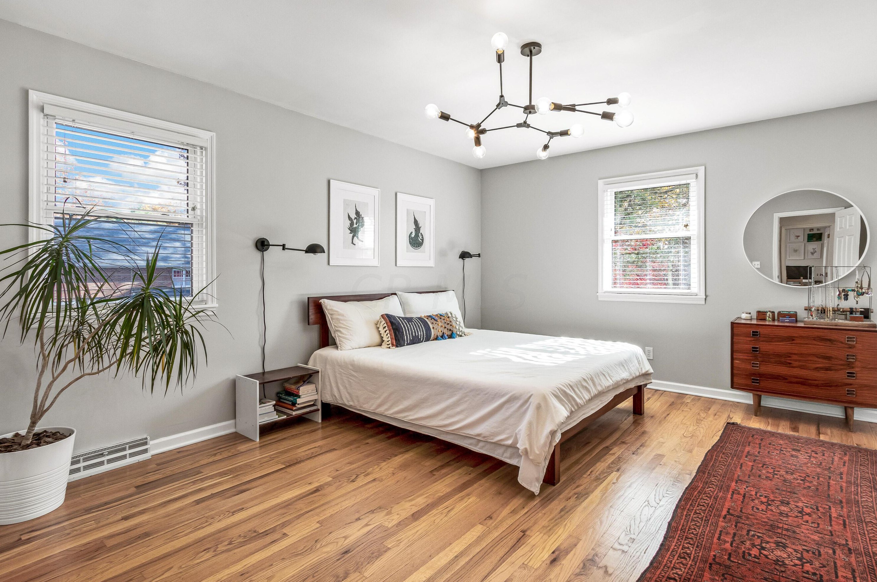 8320 Fairway Dr, Columbus OH 43235-1154 exterior