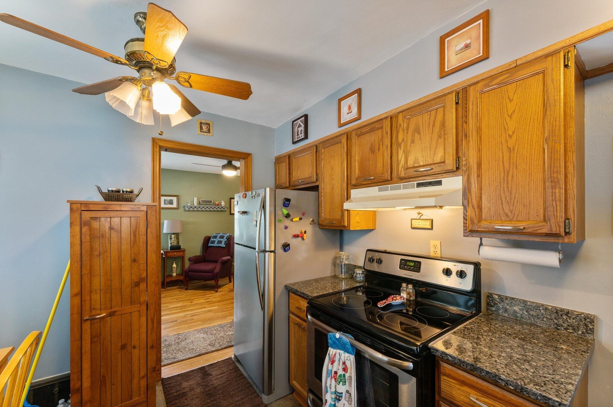 226 Kanawha Ave, Columbus OH 43214-1210 exterior