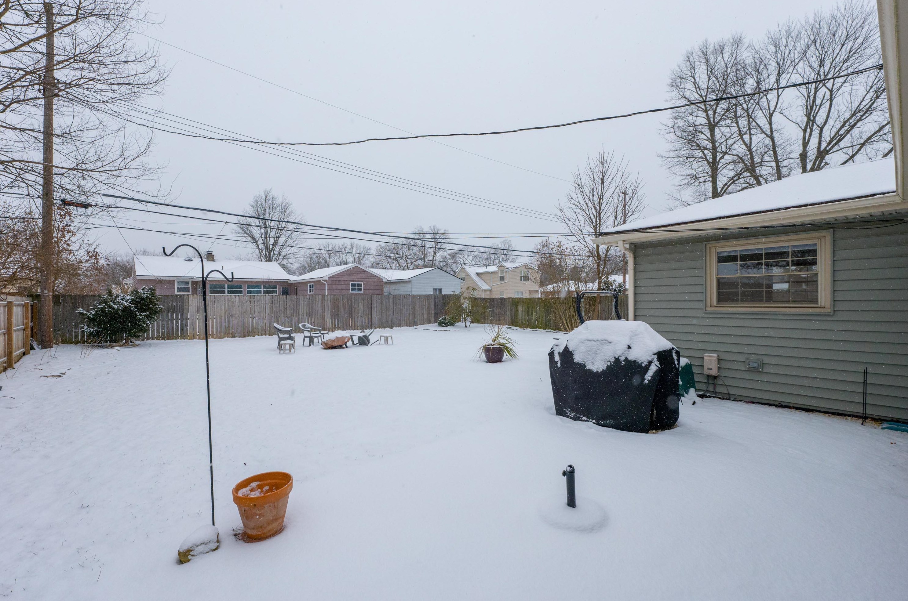 2236 Woodstock Rd, Columbus OH 43221-1844 exterior