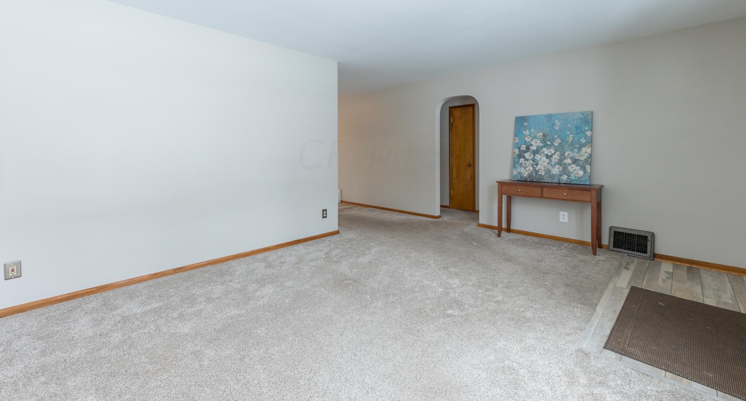 2236 Woodstock Rd, Columbus OH 43221-1844 exterior