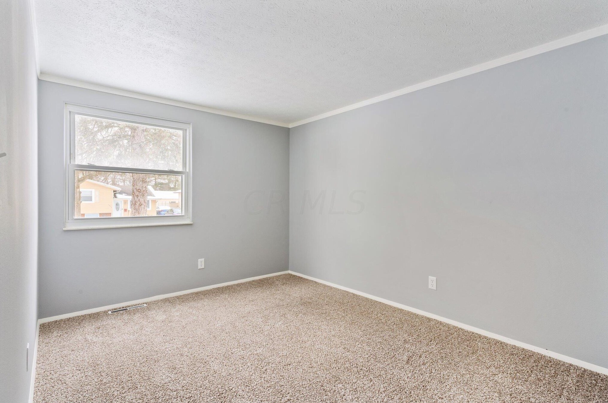 1844 Binbrook Rd, Columbus OH 43227-3514 exterior