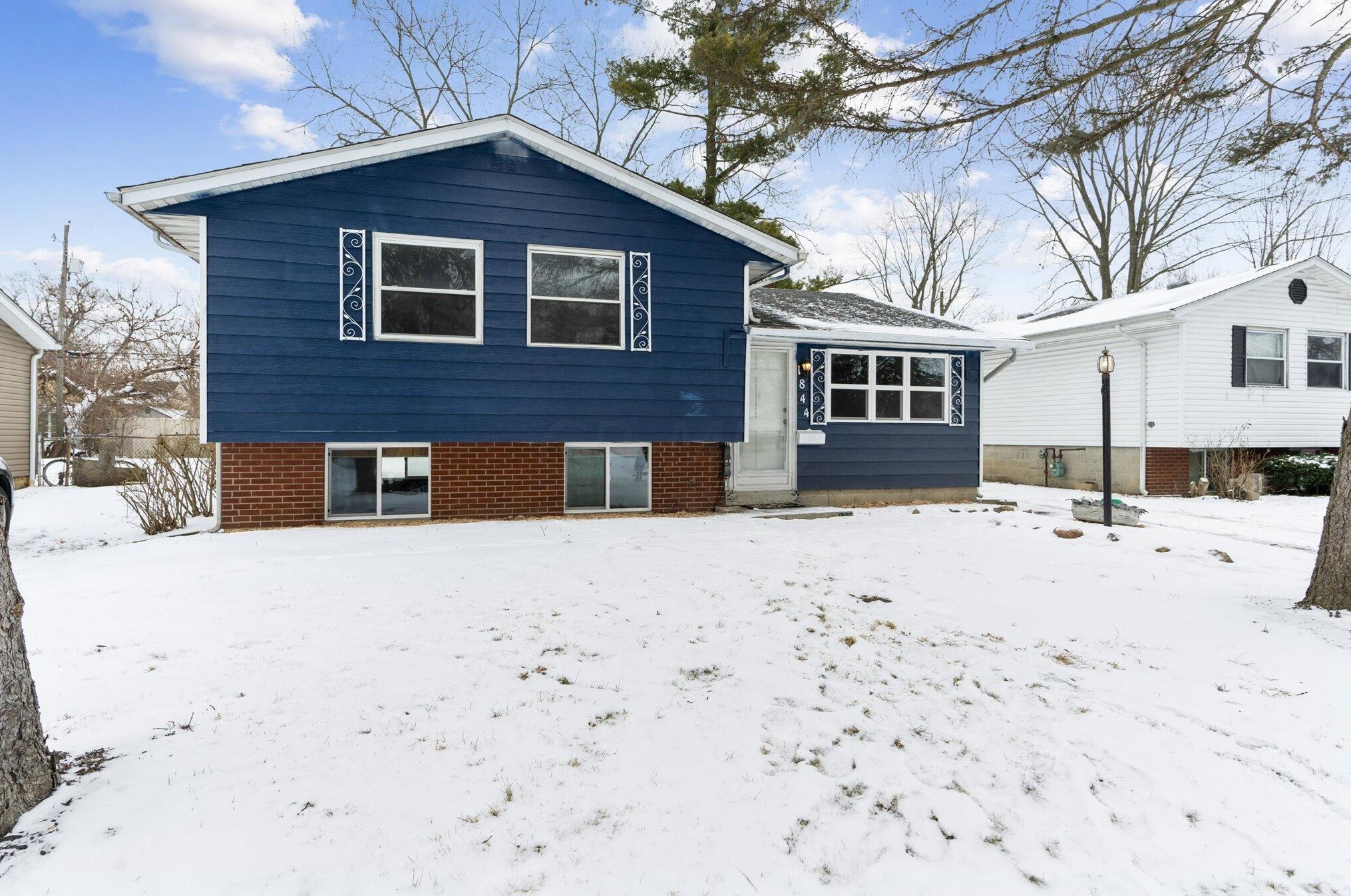 1844 Binbrook Rd, Columbus OH 43227-3514 exterior