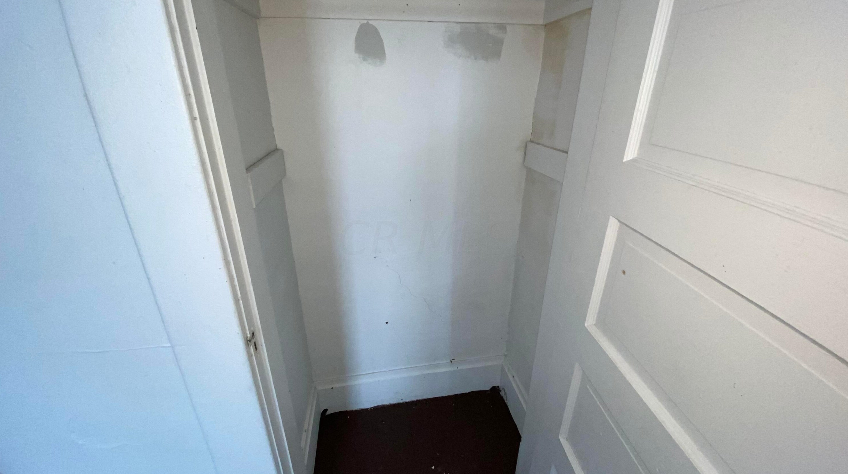 154 Oakley Ave, Columbus OH 43204-3217 exterior