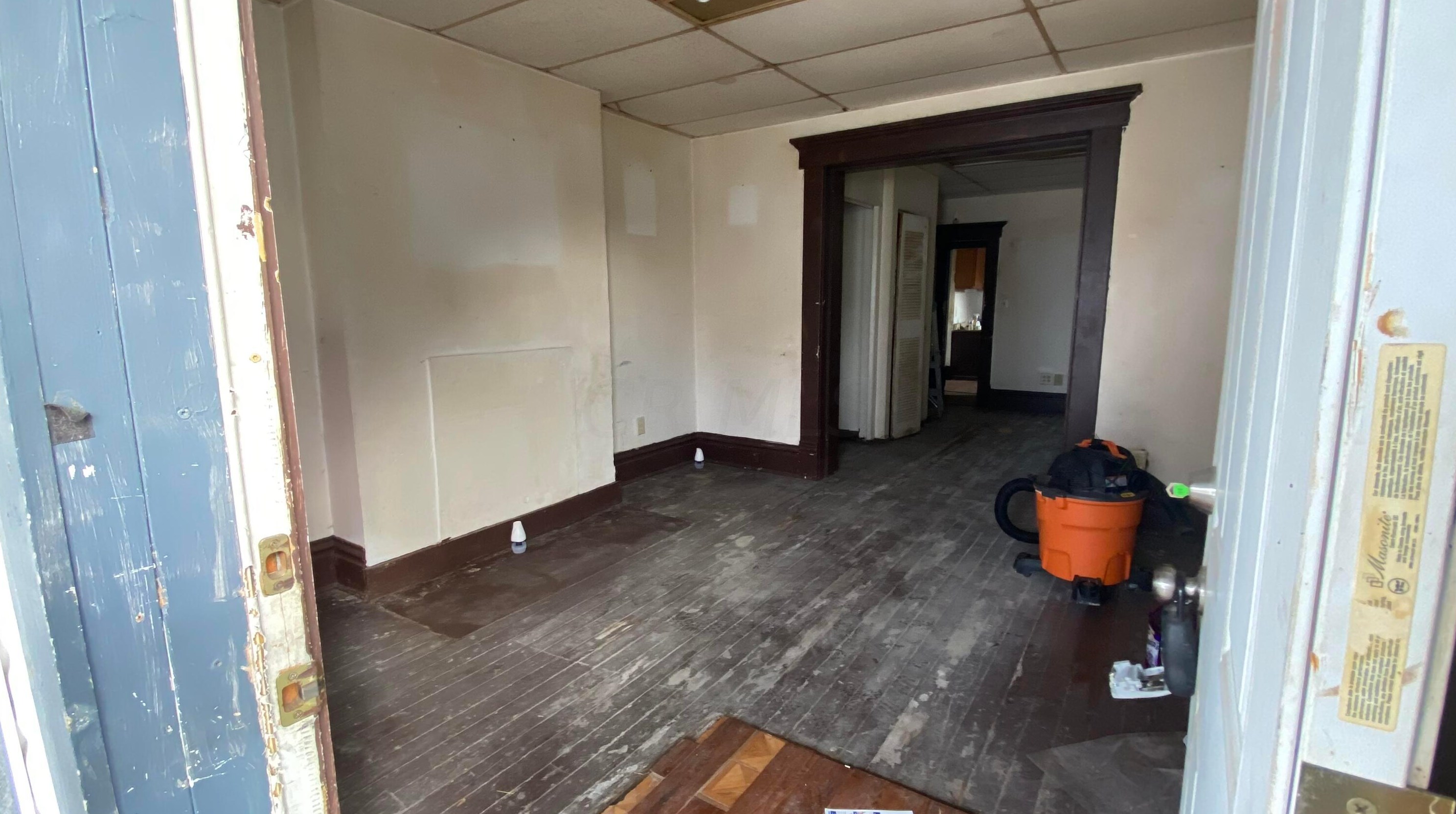 154 Oakley Ave, Columbus OH 43204-3217 exterior