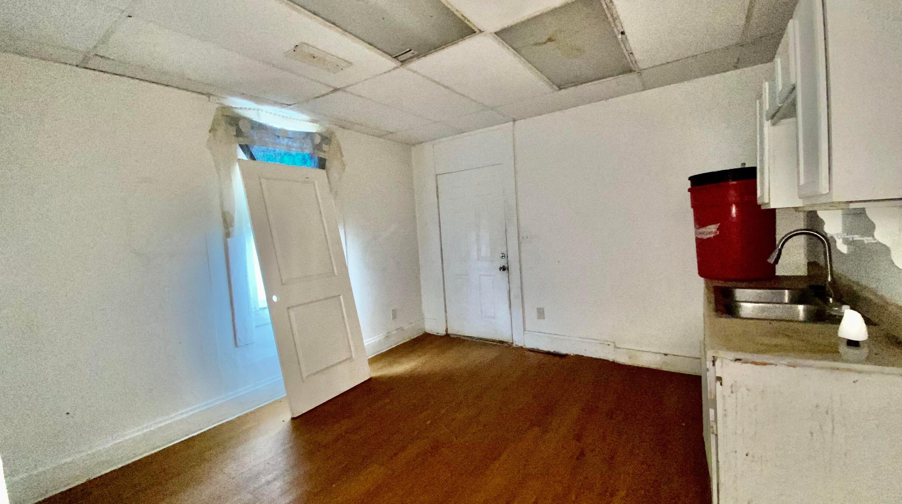 154 Oakley Ave, Columbus OH 43204-3217 exterior