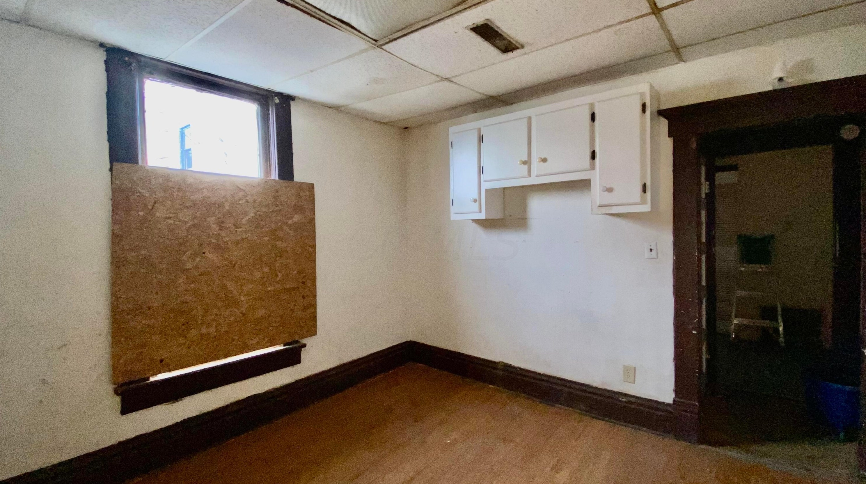 154 Oakley Ave, Columbus OH 43204-3217 exterior