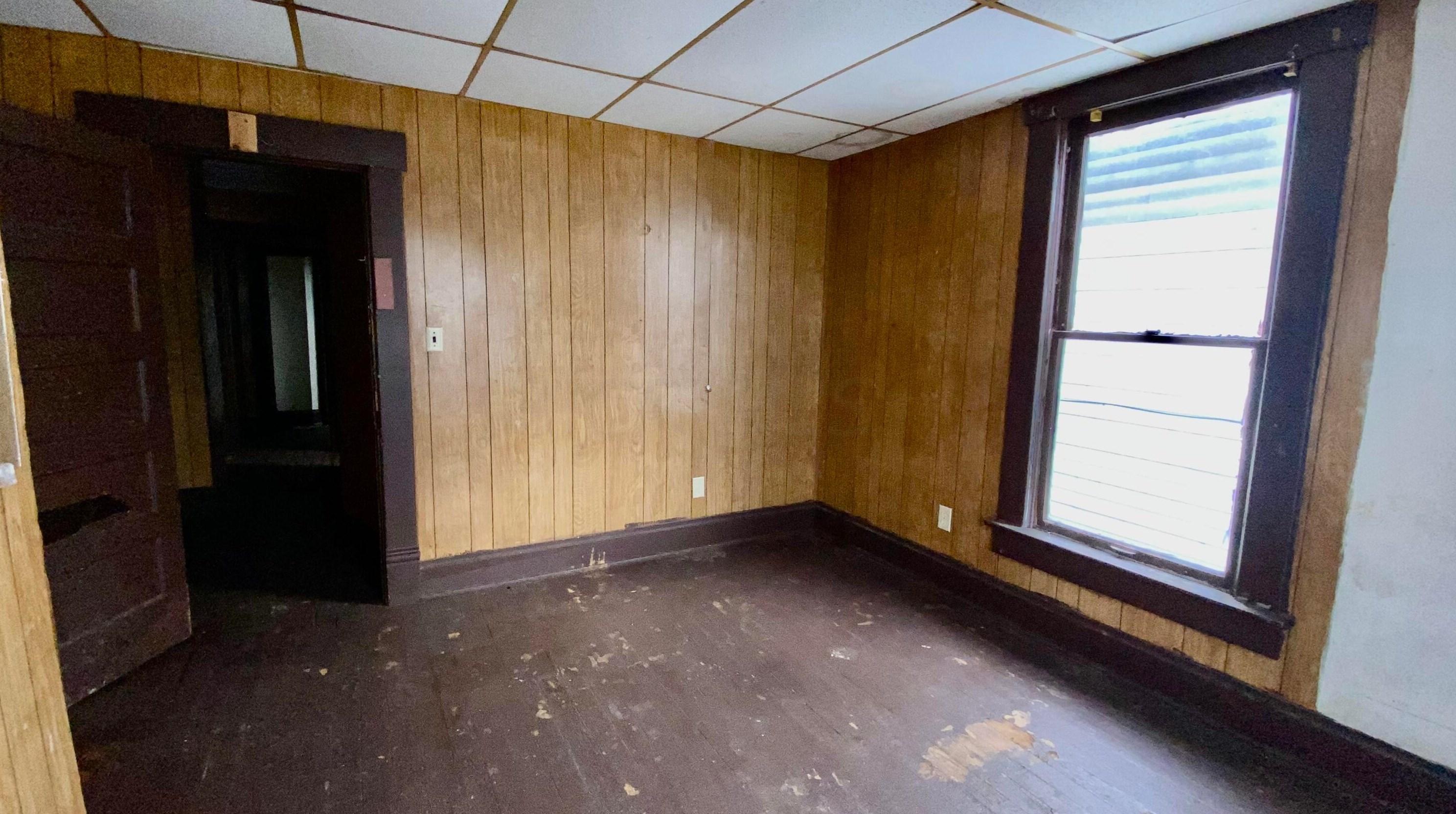 154 Oakley Ave, Columbus OH 43204-3217 exterior