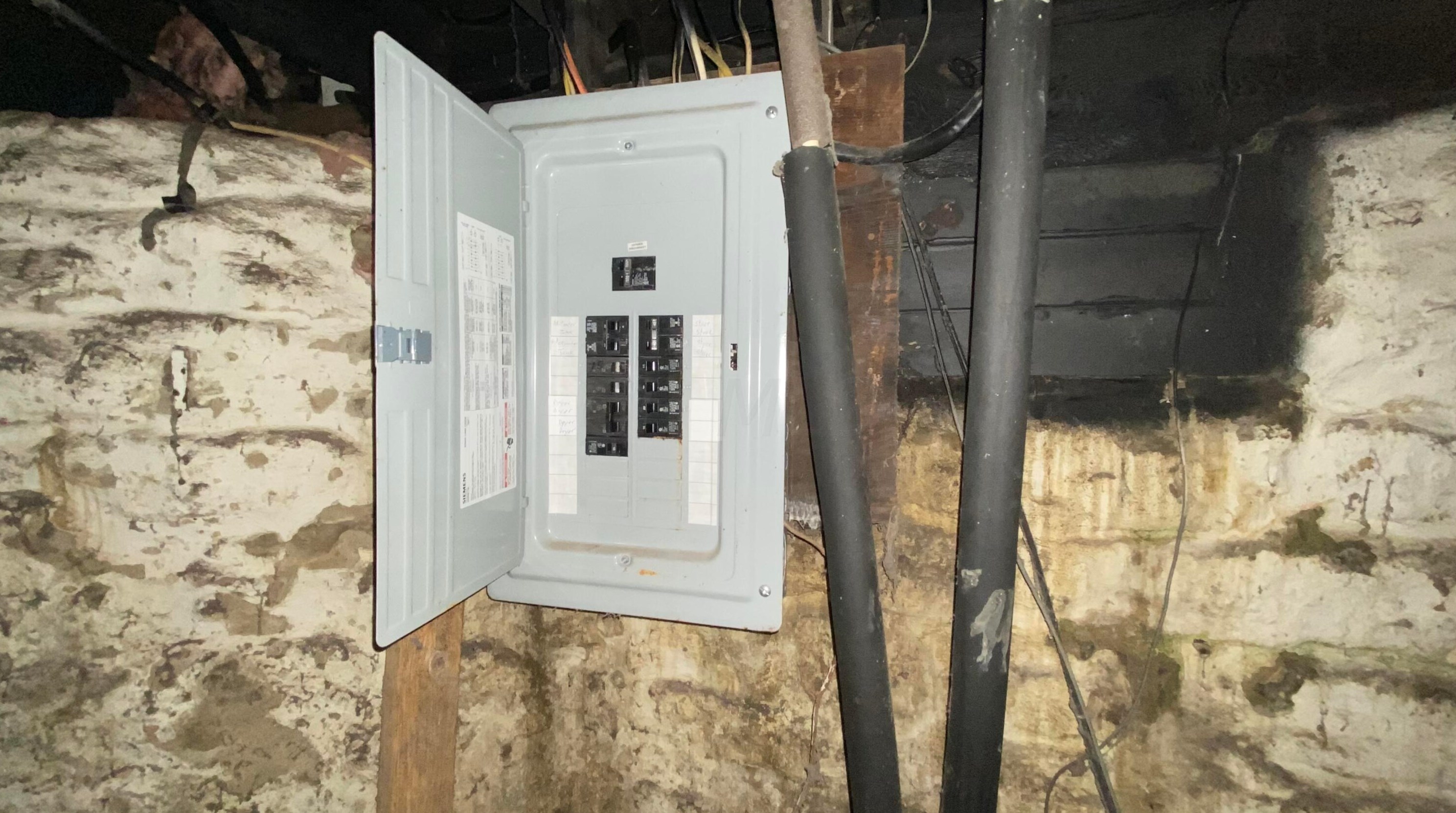 154 Oakley Ave, Columbus OH 43204-3217 exterior