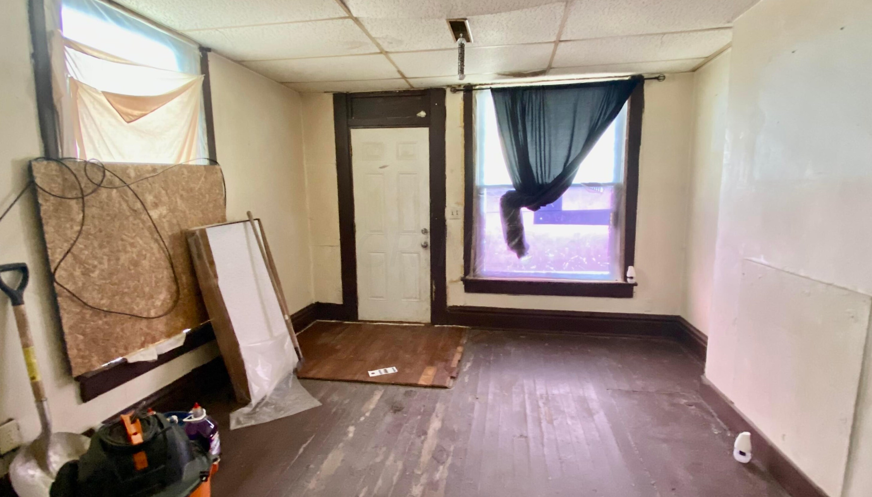 154 Oakley Ave, Columbus OH 43204-3217 exterior